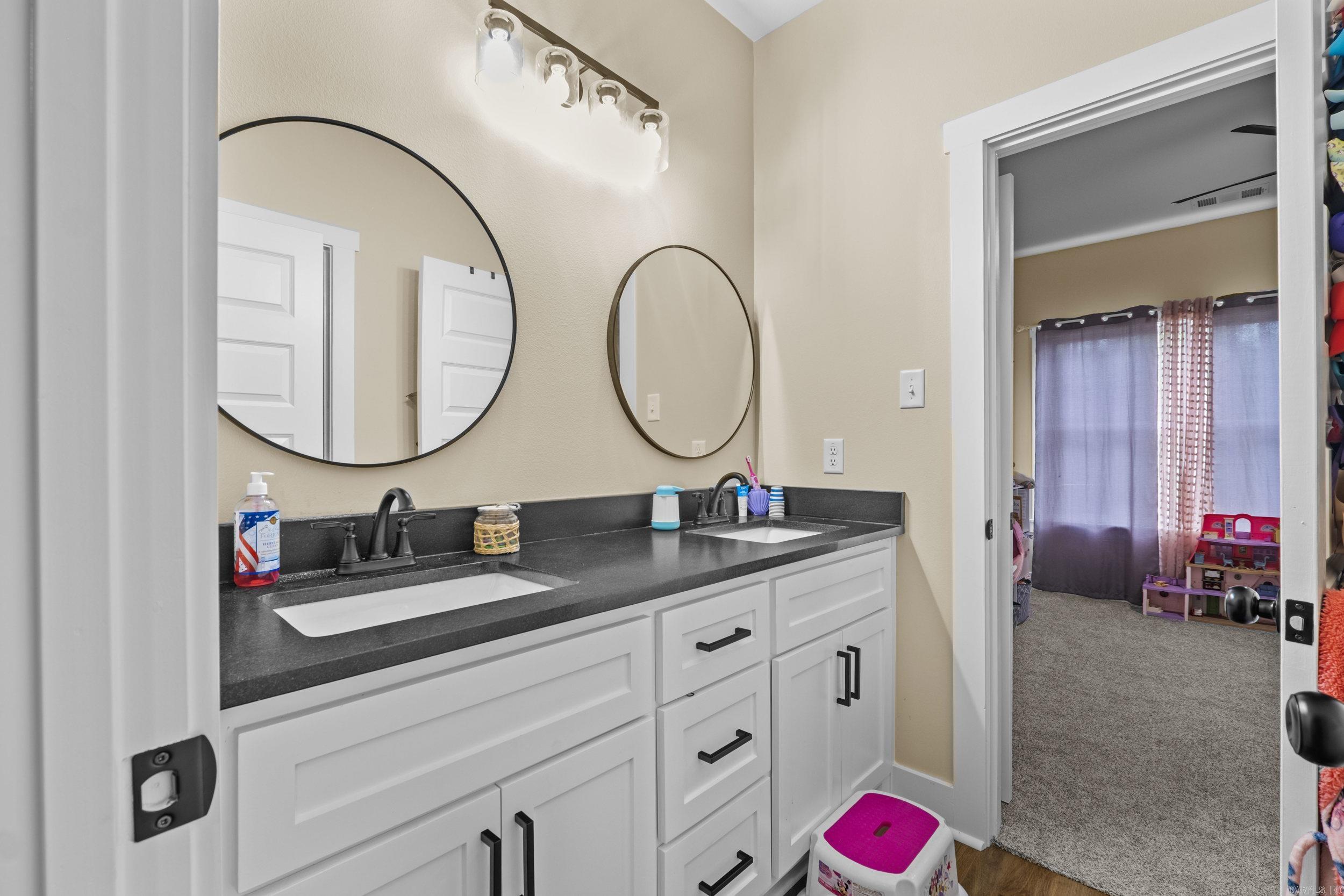 GREYSTONE - Residential