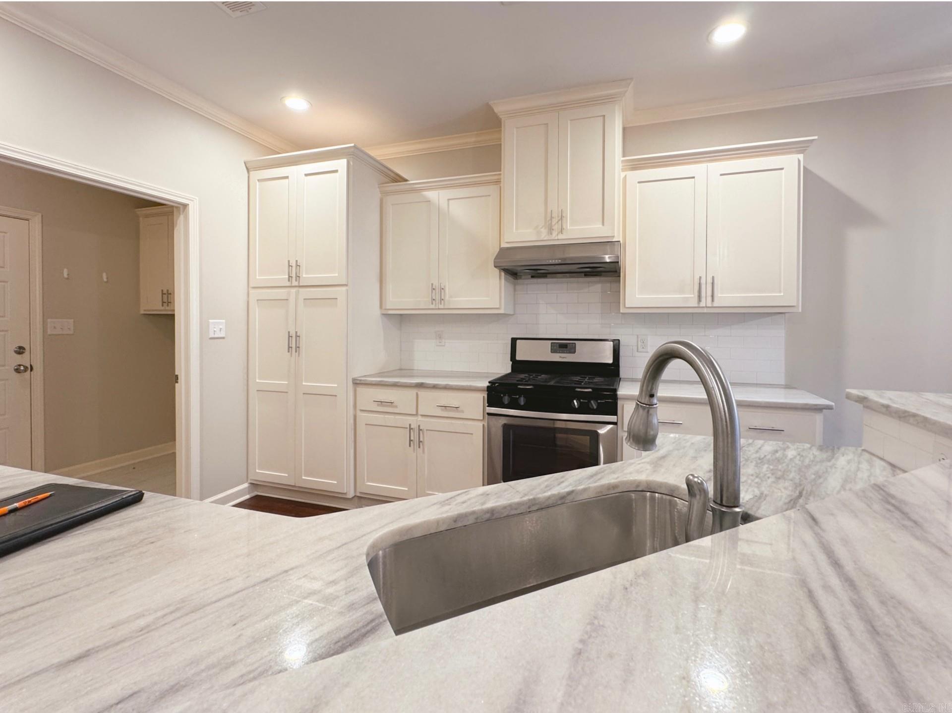 GOVERNORS MANOR PRD - Residential