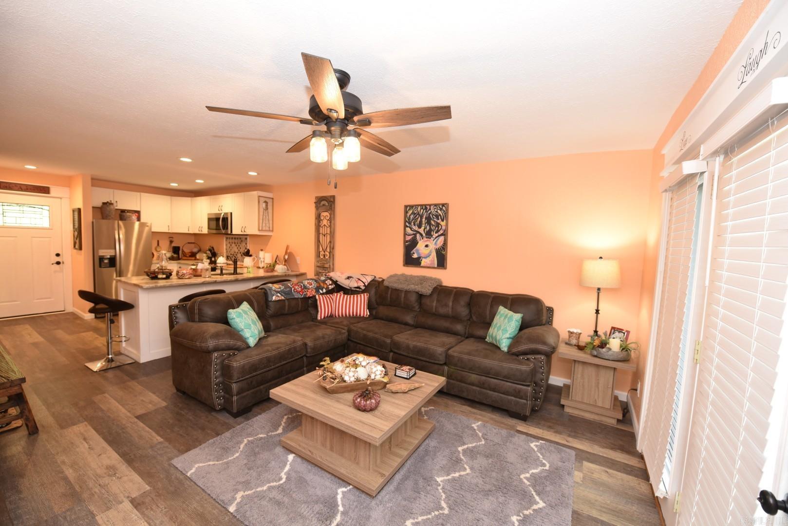 CHELSEA GLADE CONDO - Residential