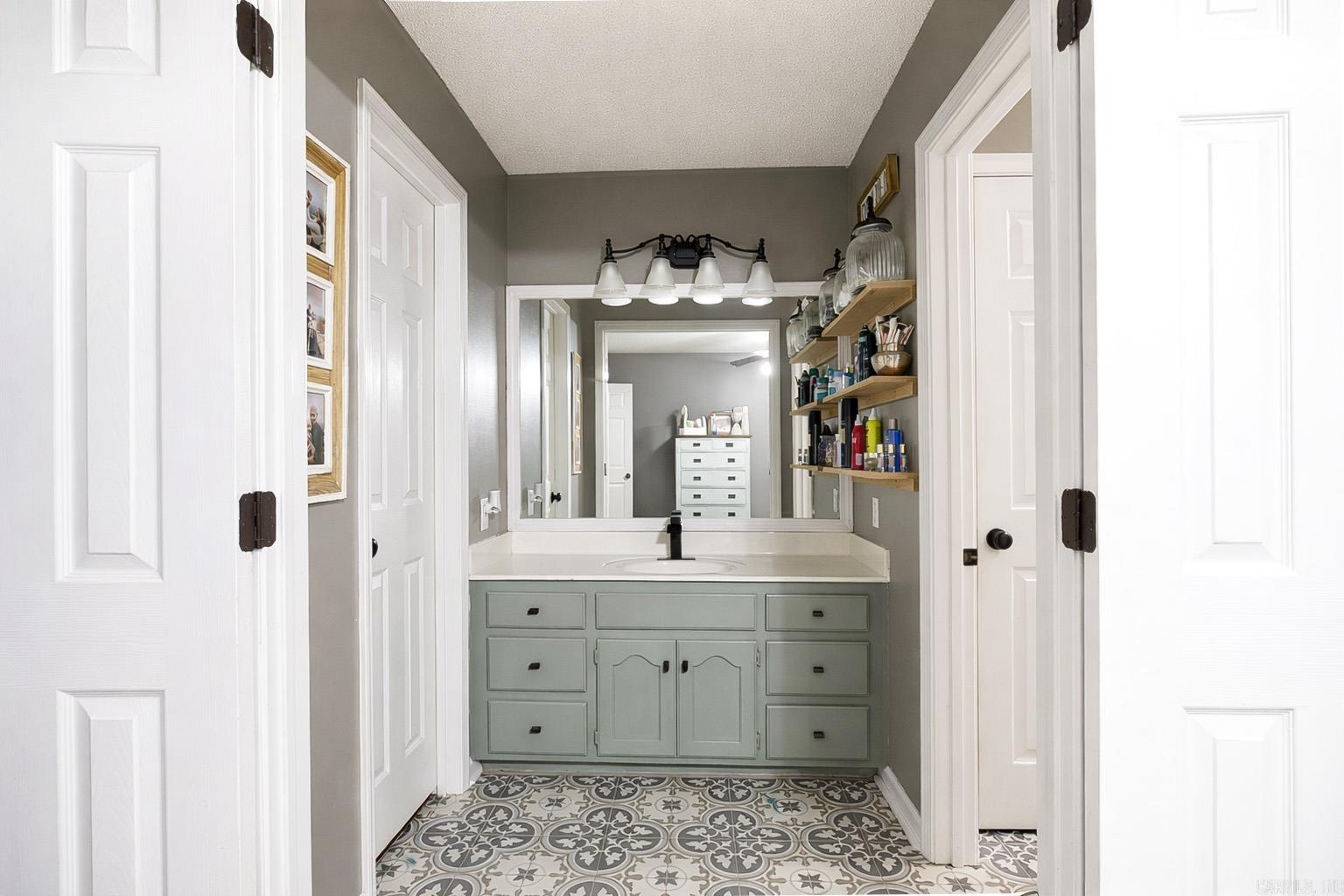 Regal Oaks Phase I - Residential