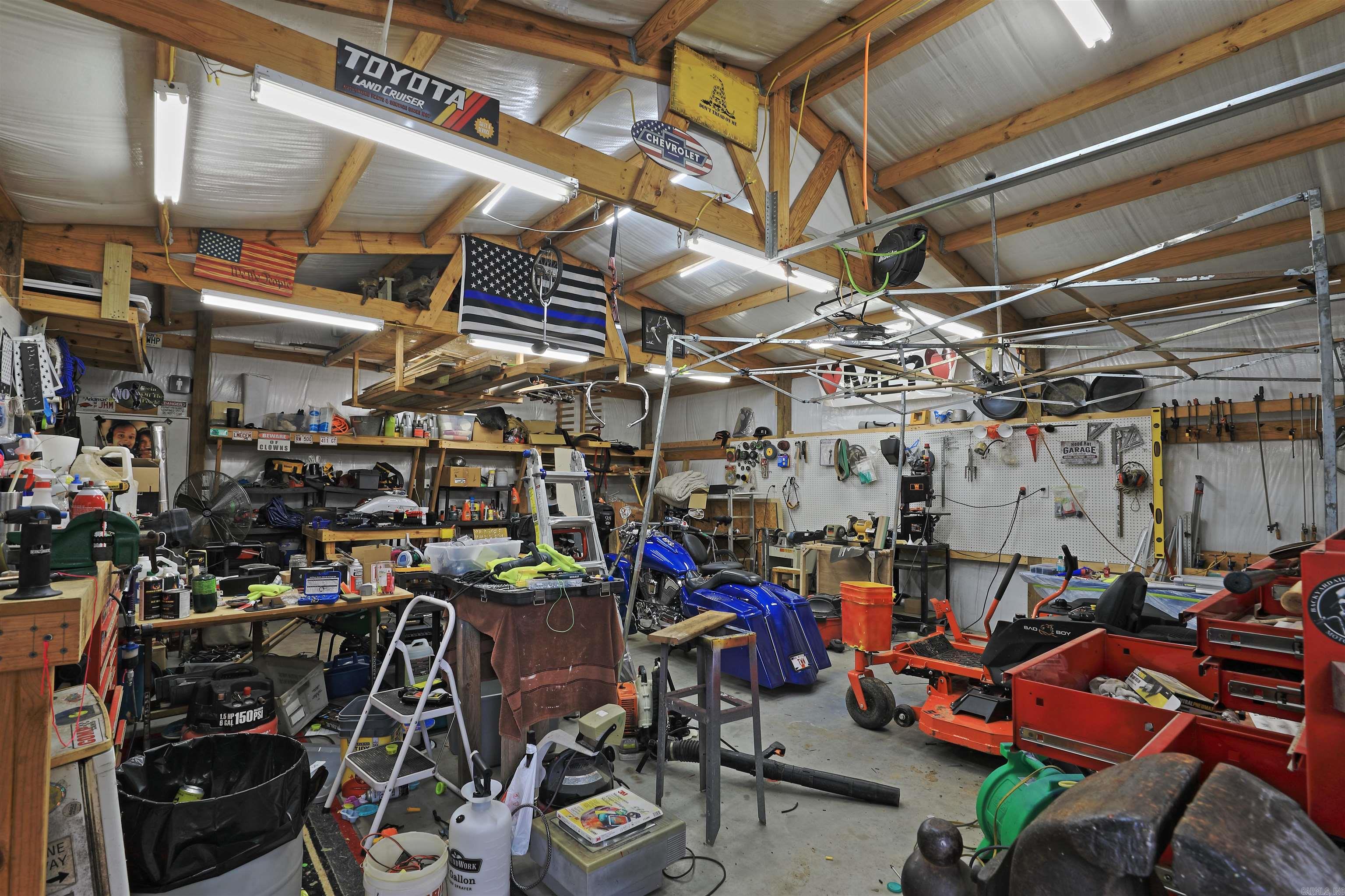 Regal Oaks Phase I - Residential