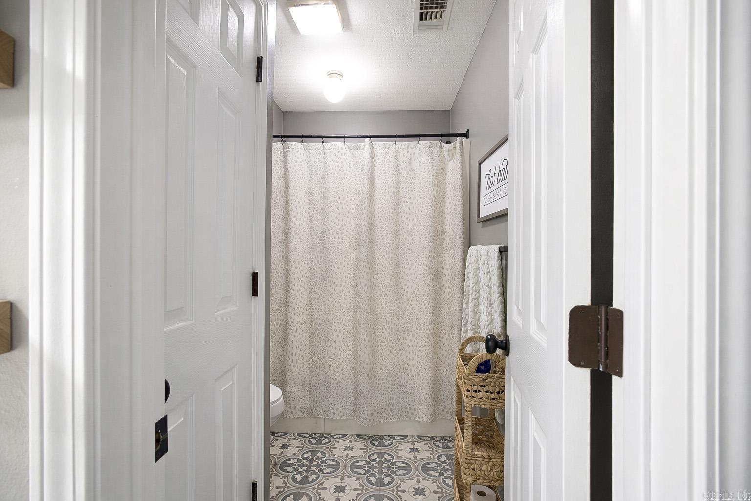 Regal Oaks Phase I - Residential