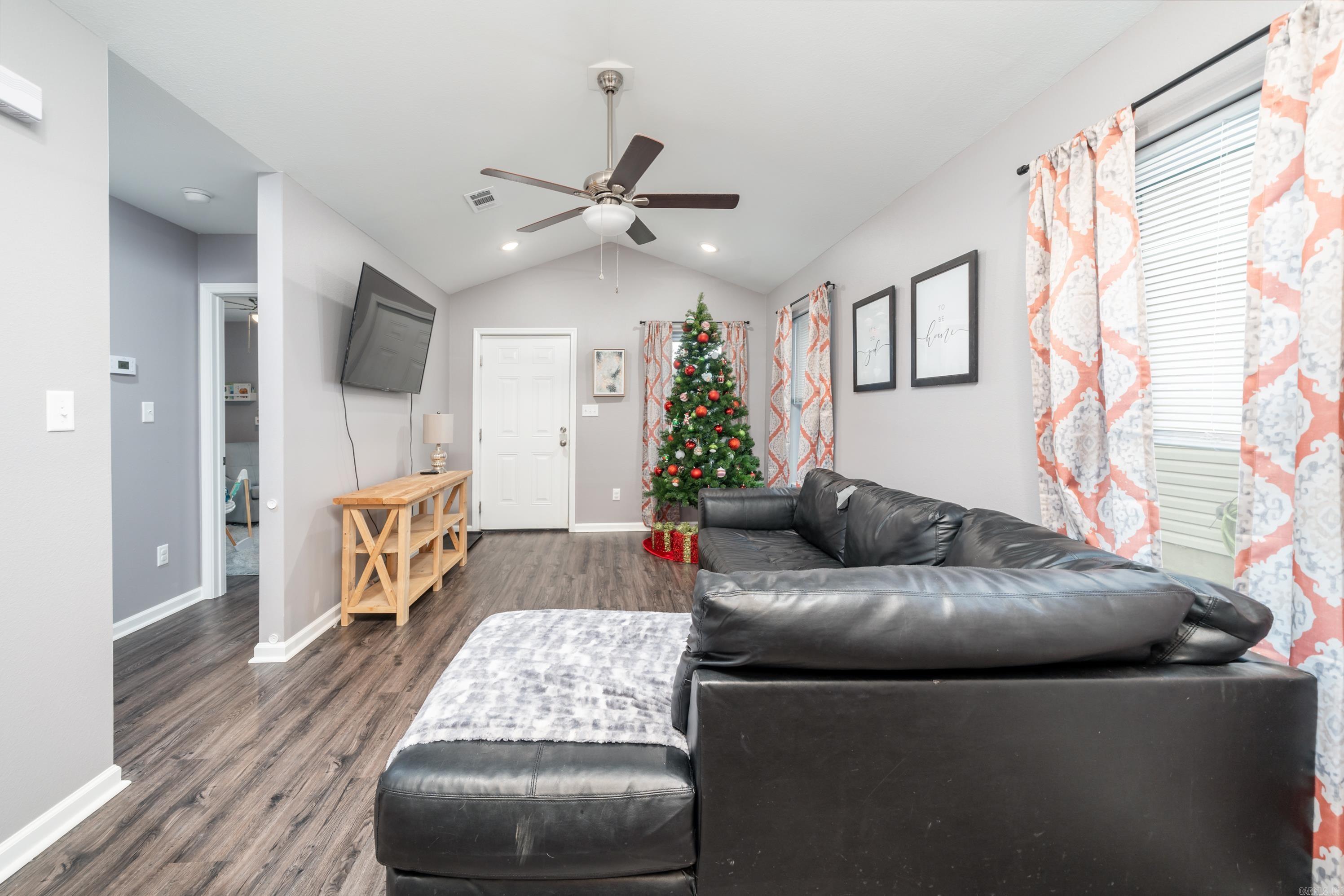 WINANS HILLS PATIO HOMES - Residential