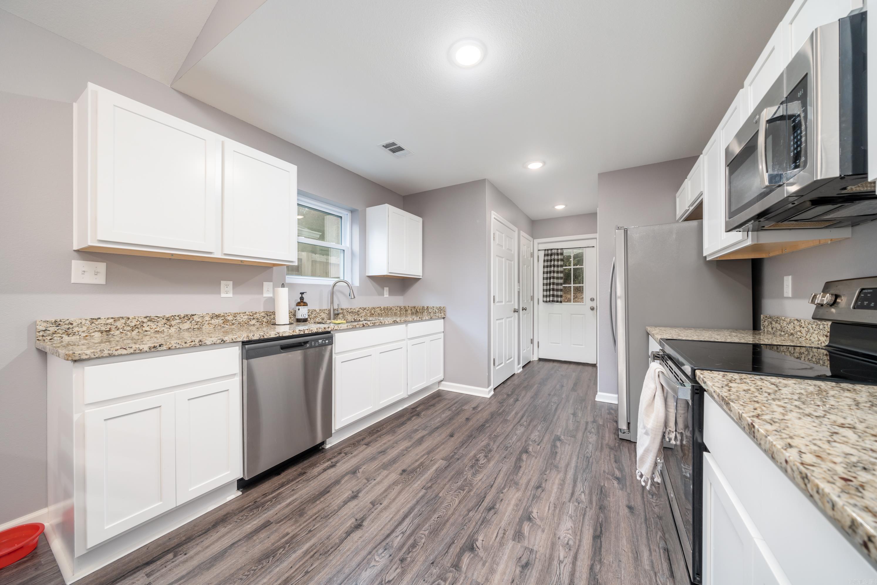 WINANS HILLS PATIO HOMES - Residential