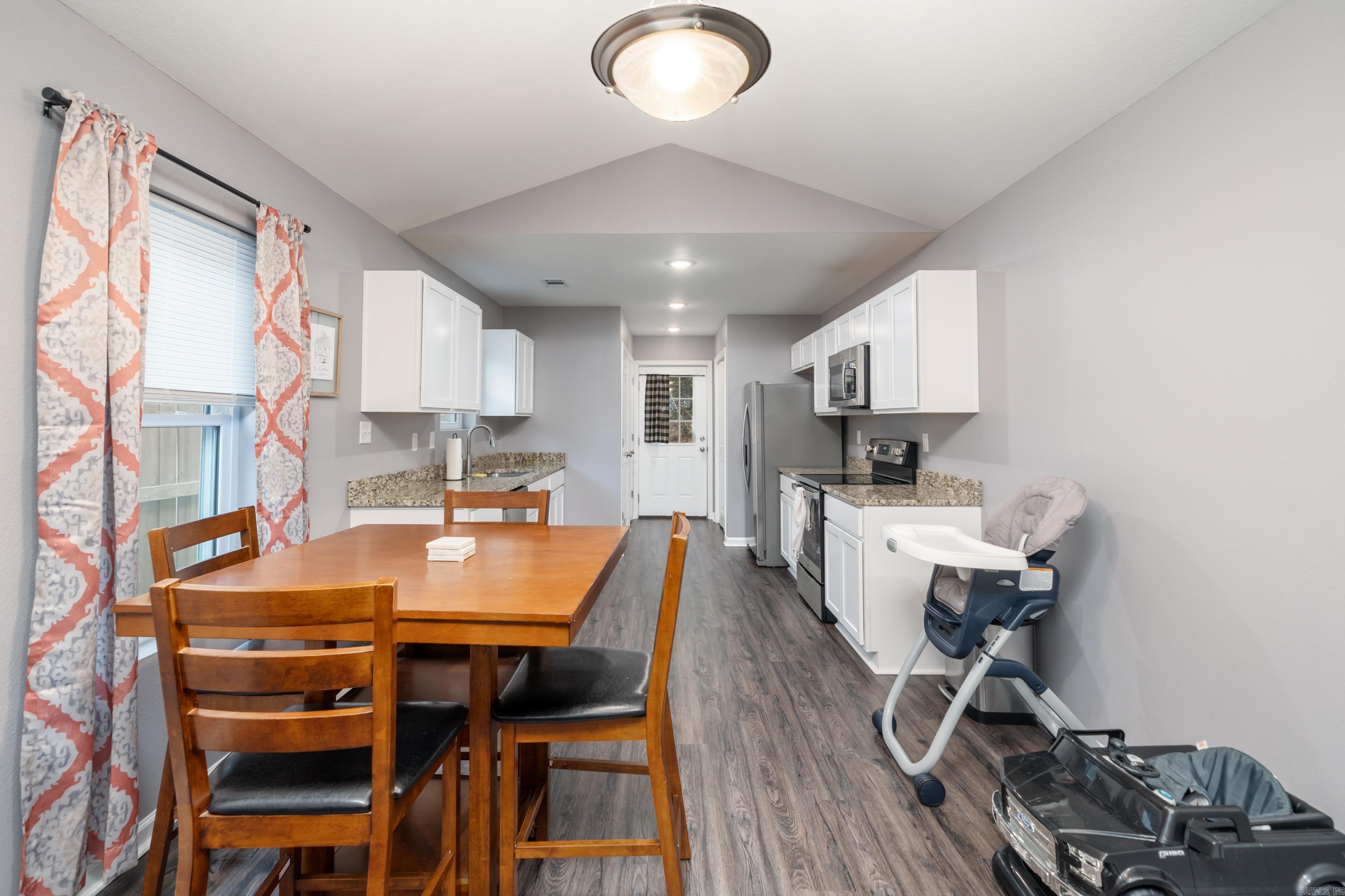 WINANS HILLS PATIO HOMES - Residential