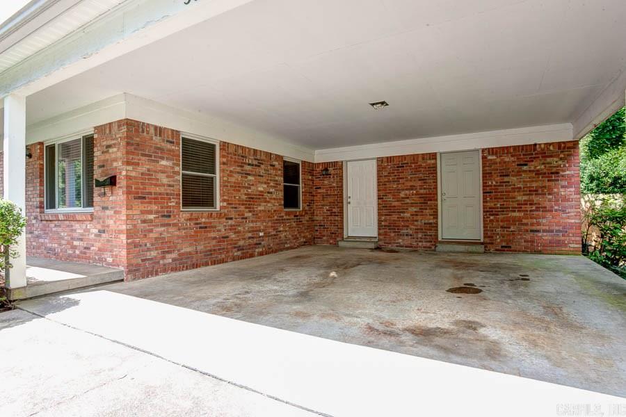 Markham Manor - Residential