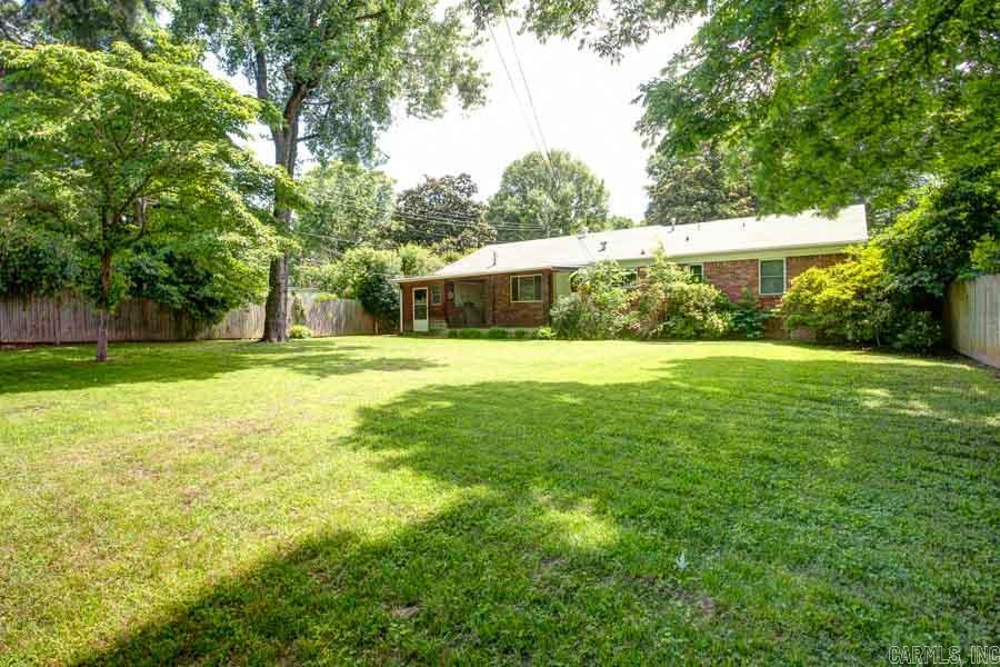 Markham Manor - Residential