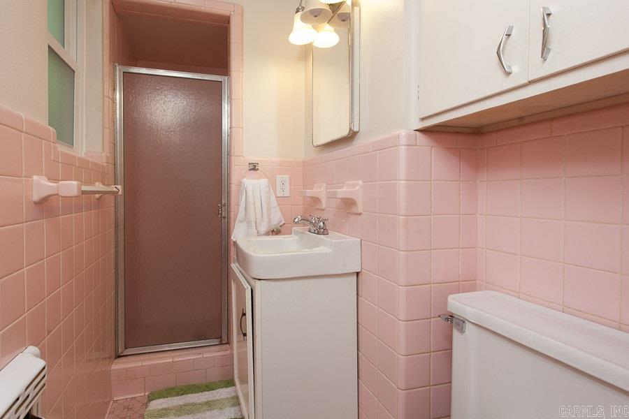 Markham Manor - Residential