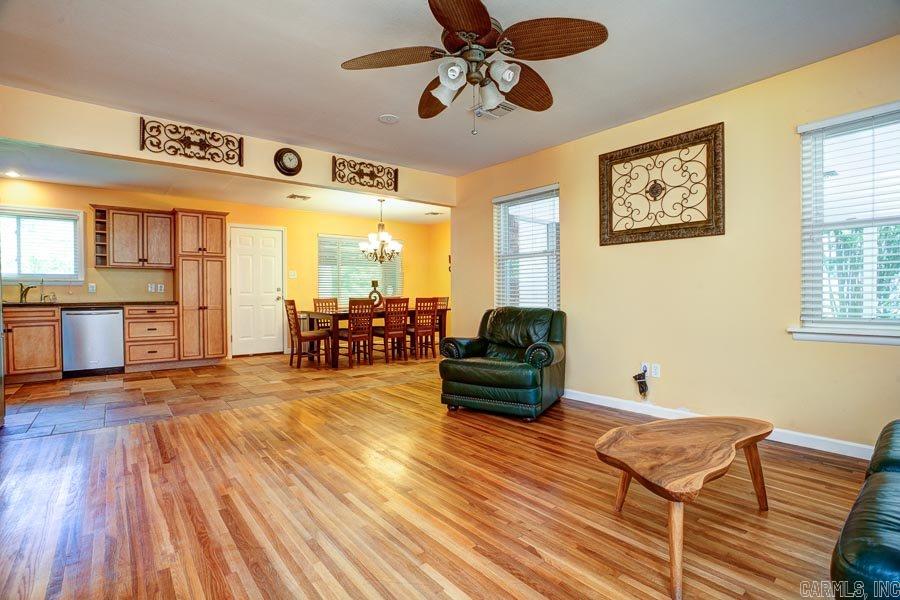 Markham Manor - Residential