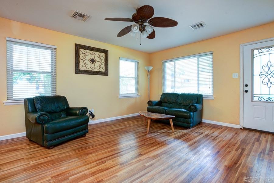 Markham Manor - Residential