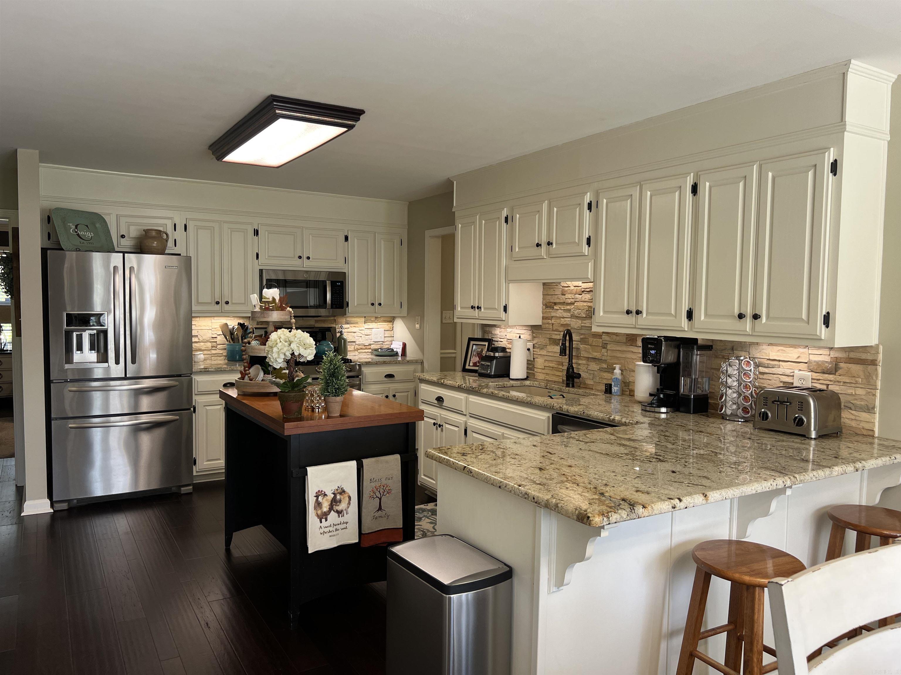 CARGILLS - Residential