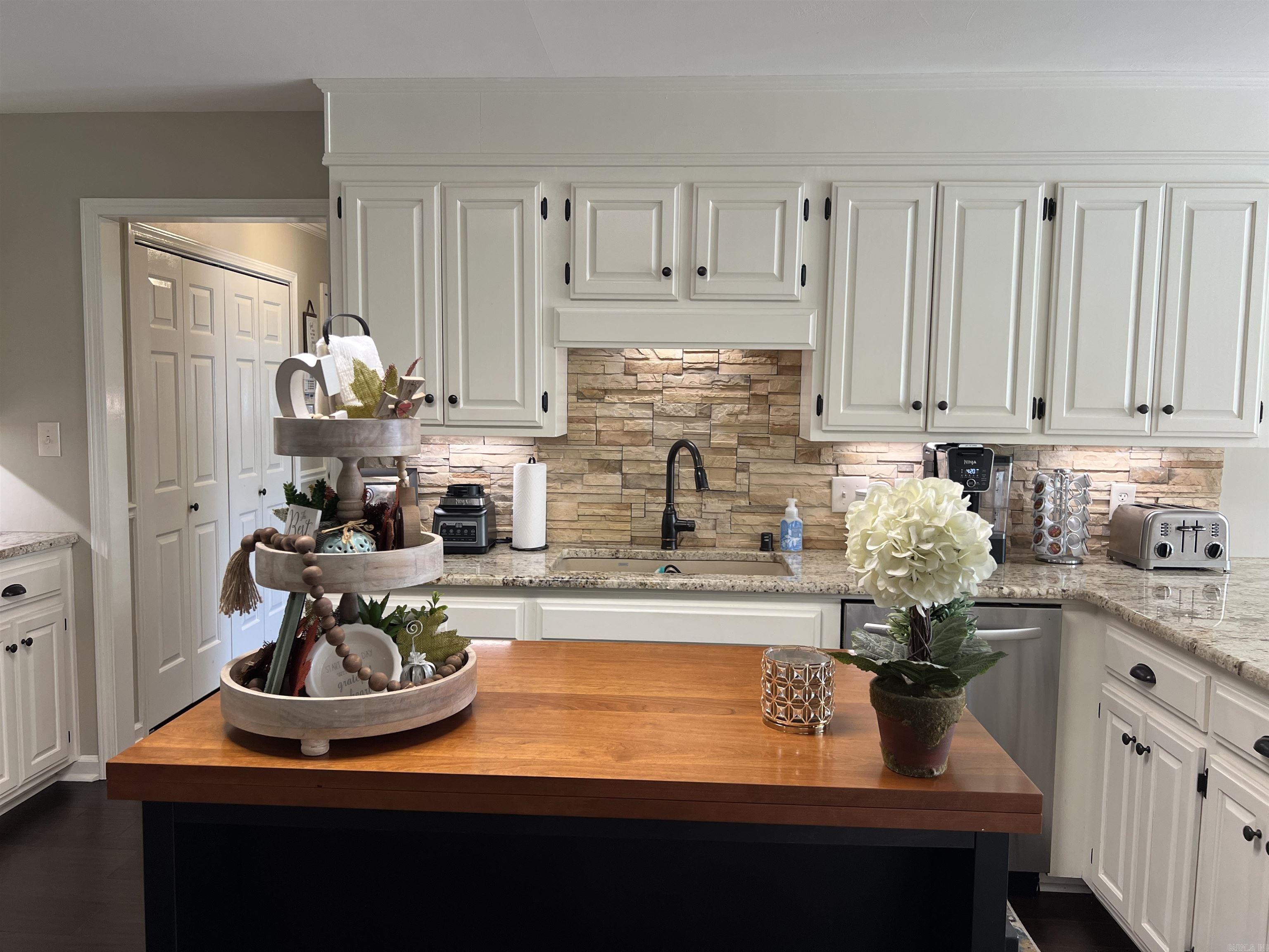 CARGILLS - Residential