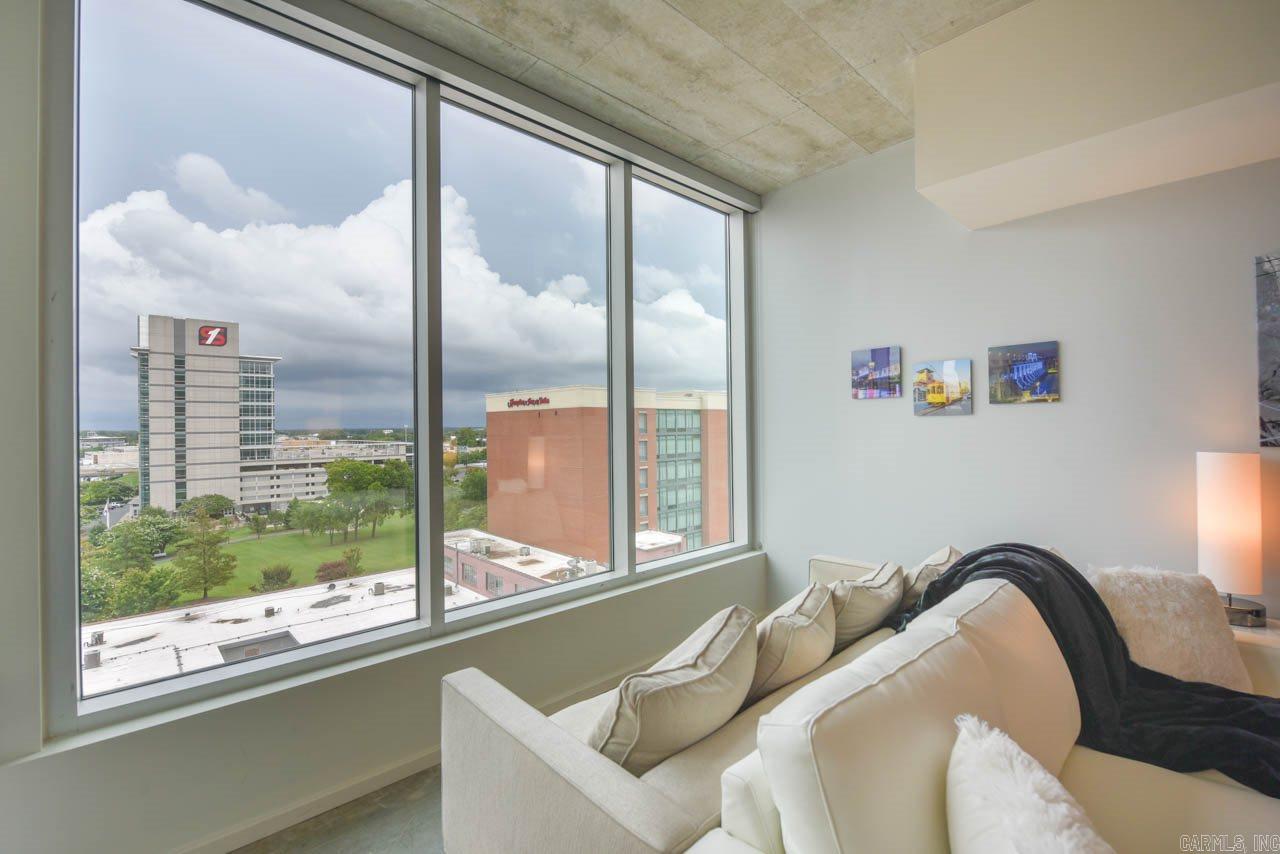 River Market Tower HPR - Residential Lease