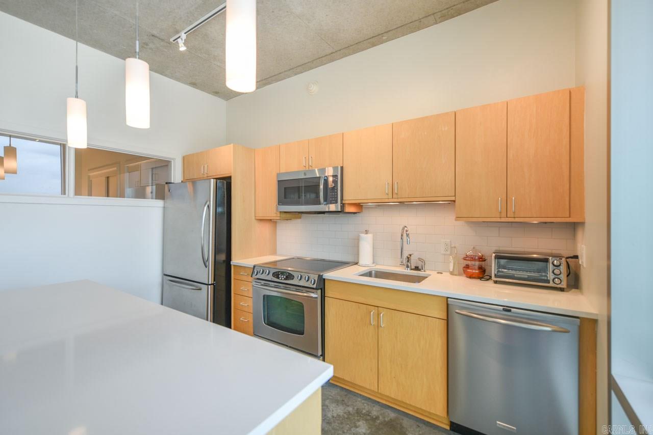 River Market Tower HPR - Residential Lease