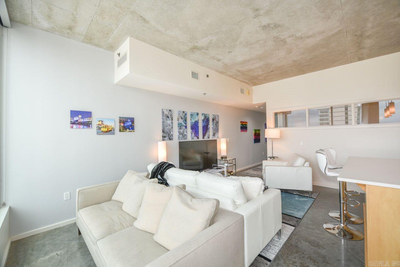 River Market Tower HPR - Residential Lease