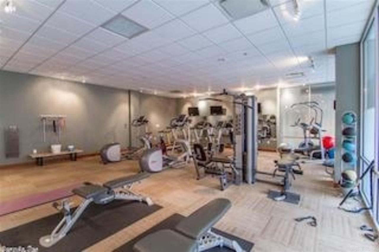 River Market Tower HPR - Residential Lease