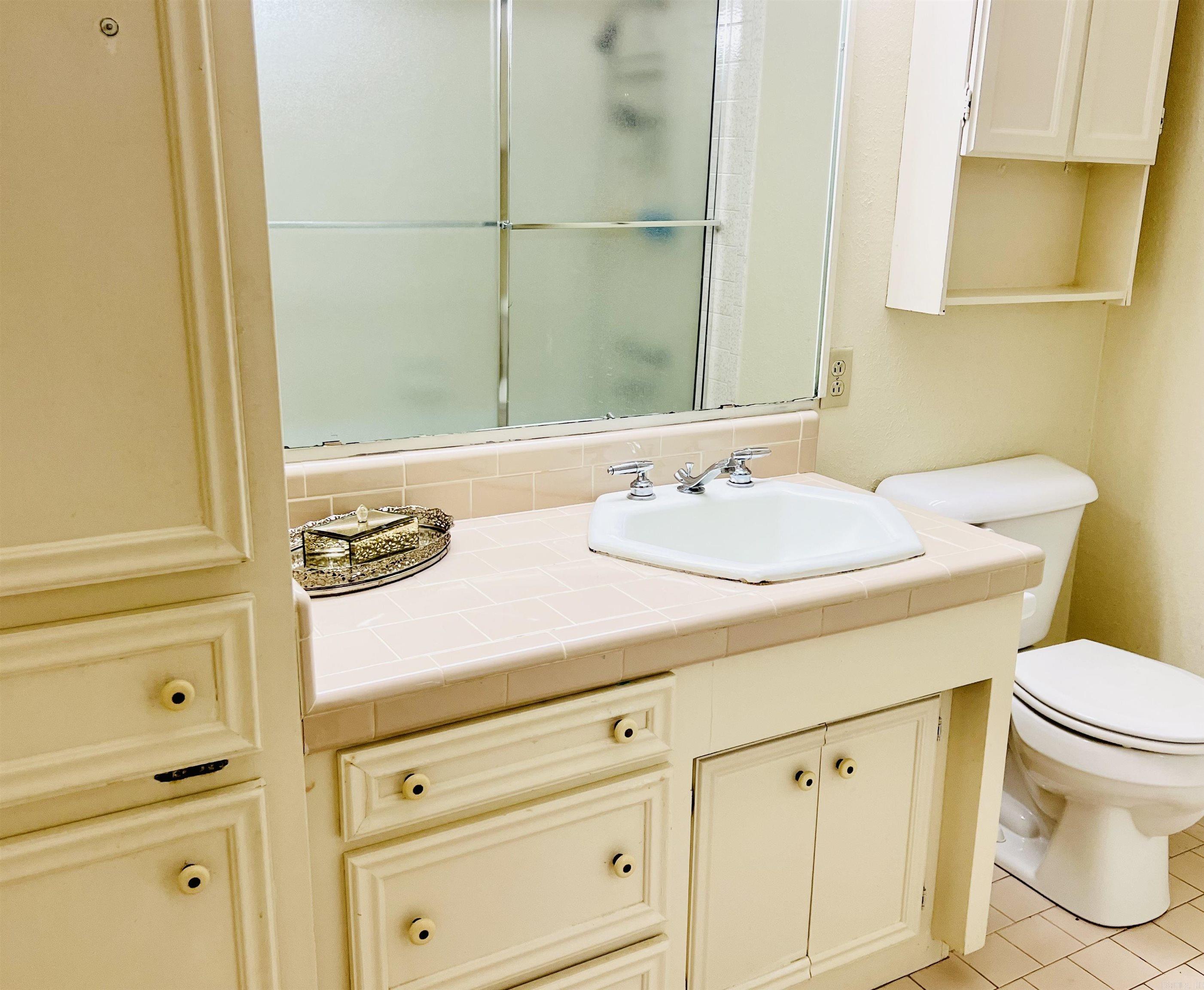 Town & Country - Residential