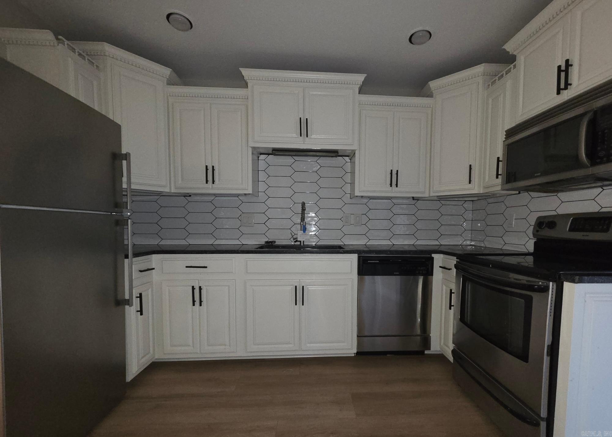 INDIAN HILLS TOWN HOMES - Residential