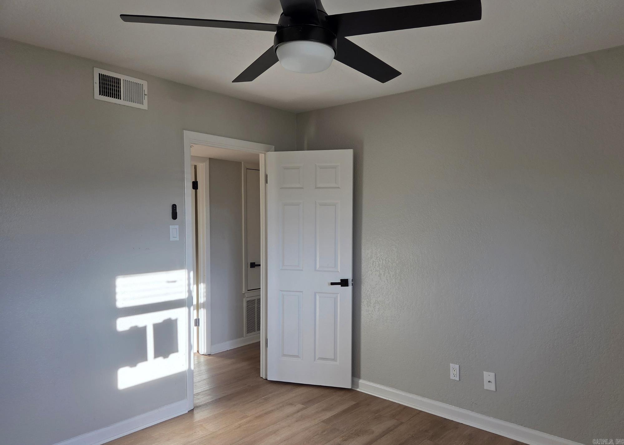 INDIAN HILLS TOWN HOMES - Residential