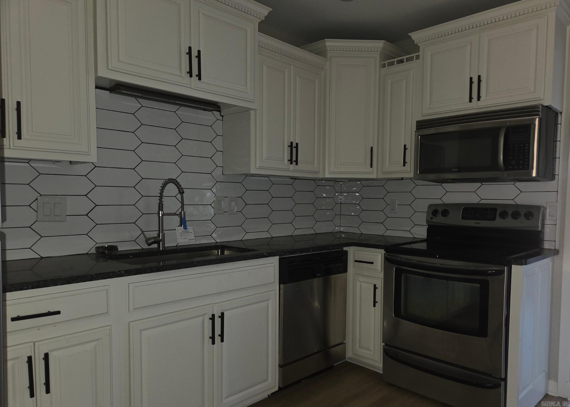 INDIAN HILLS TOWN HOMES - Residential