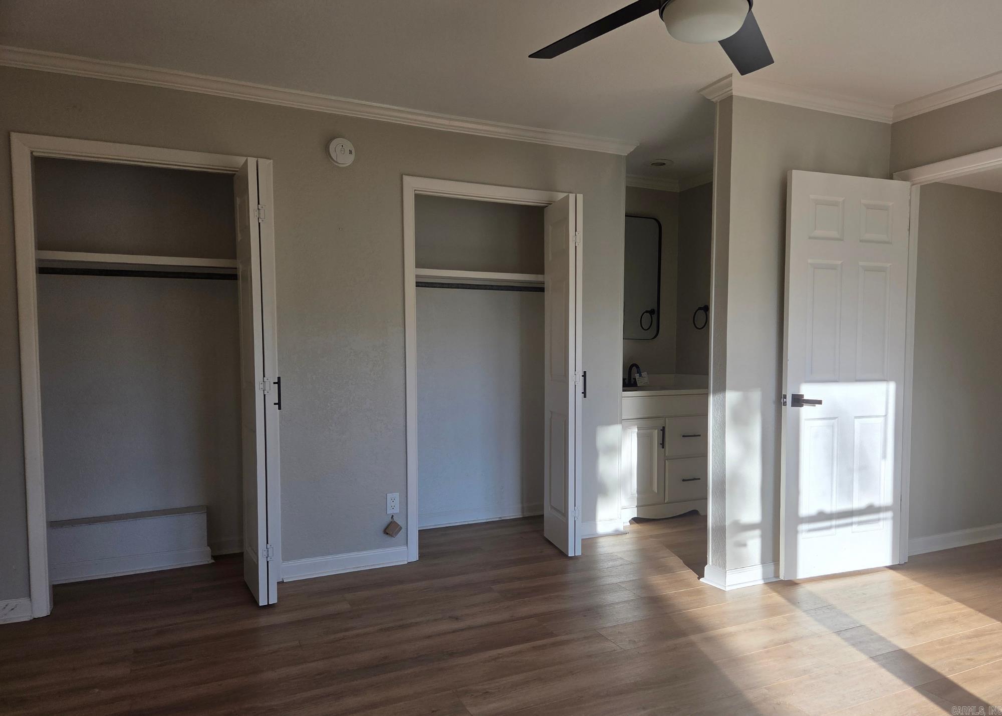 INDIAN HILLS TOWN HOMES - Residential