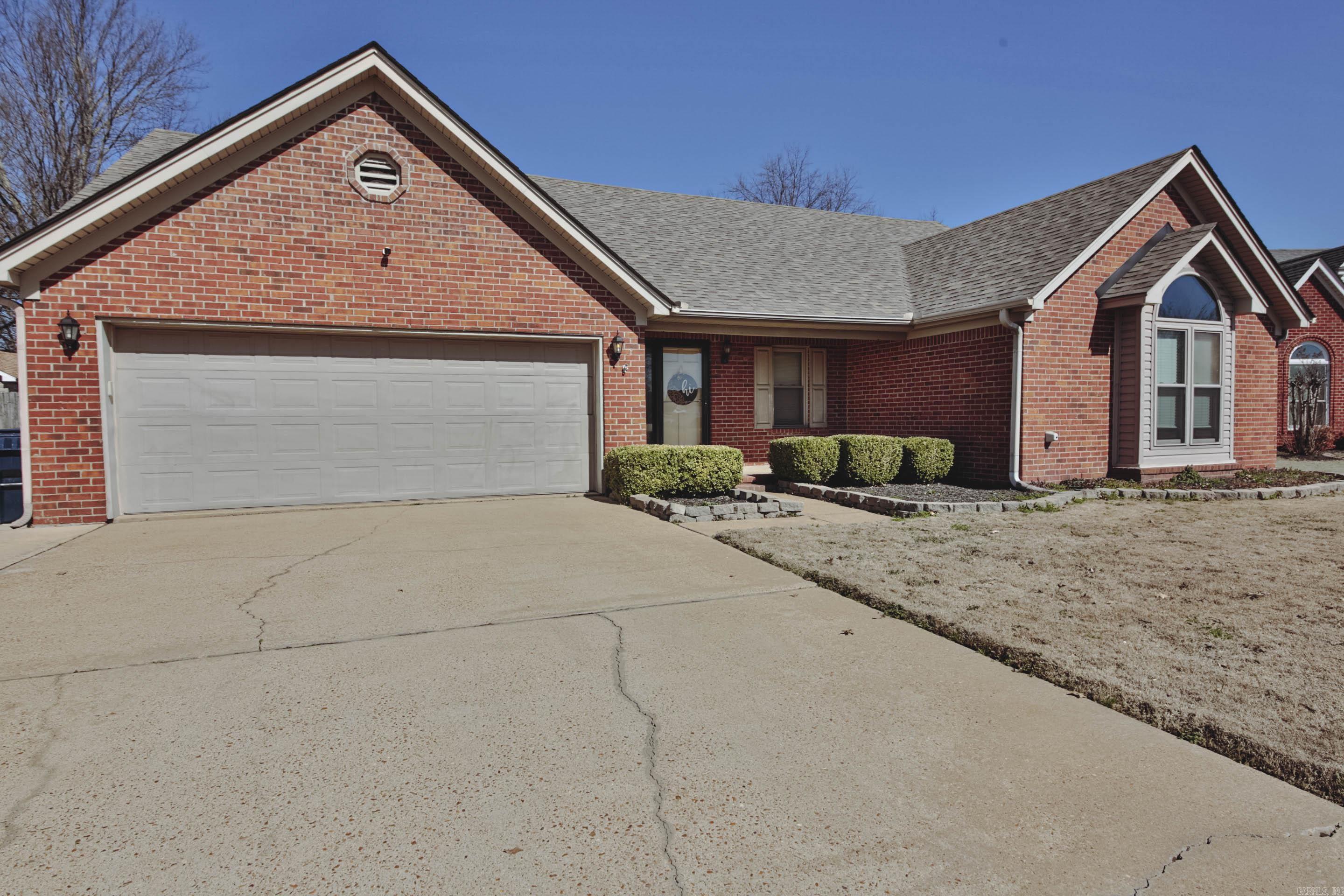 PLEASANT WOODS - Residential