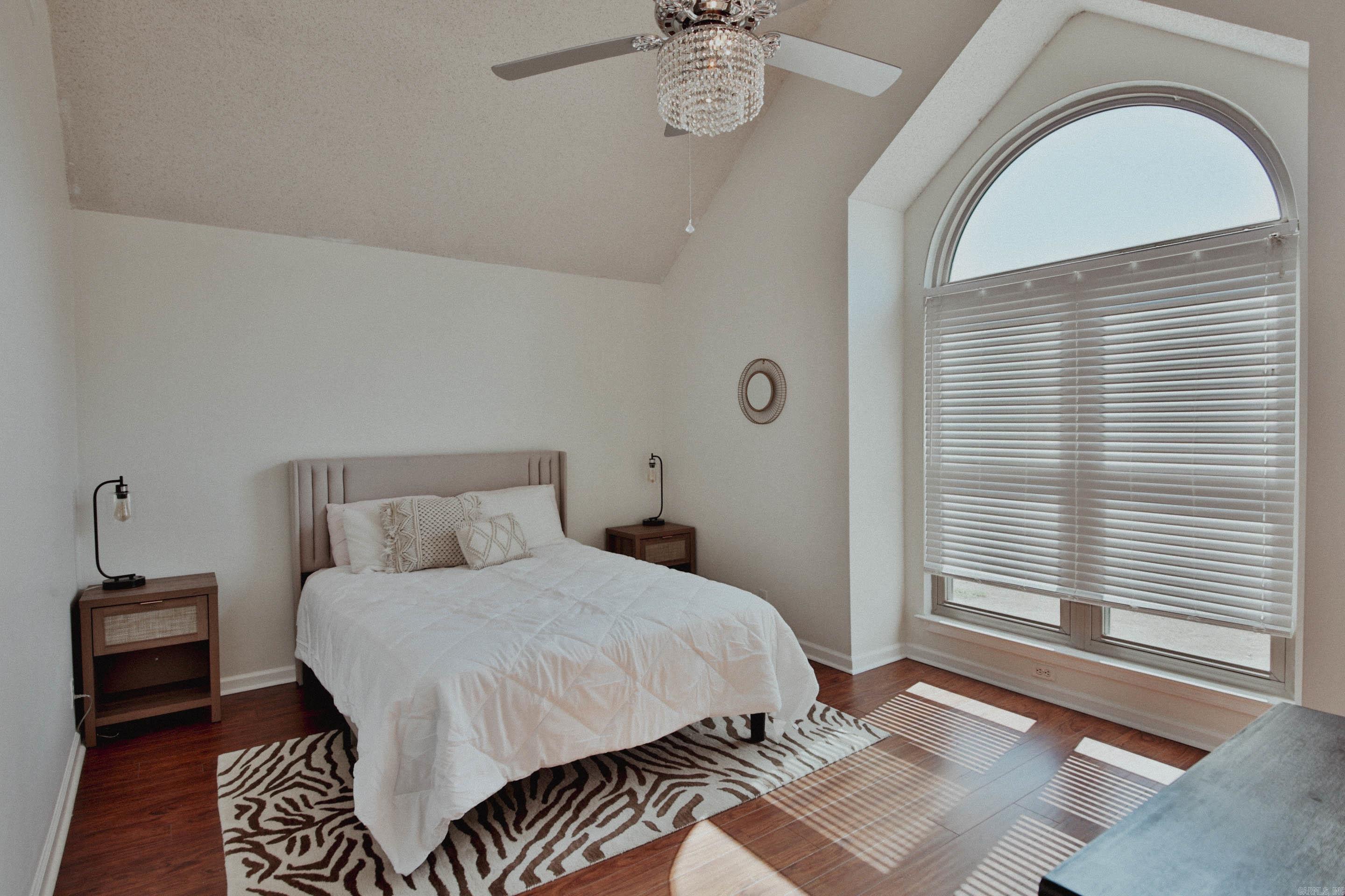 PLEASANT WOODS - Residential