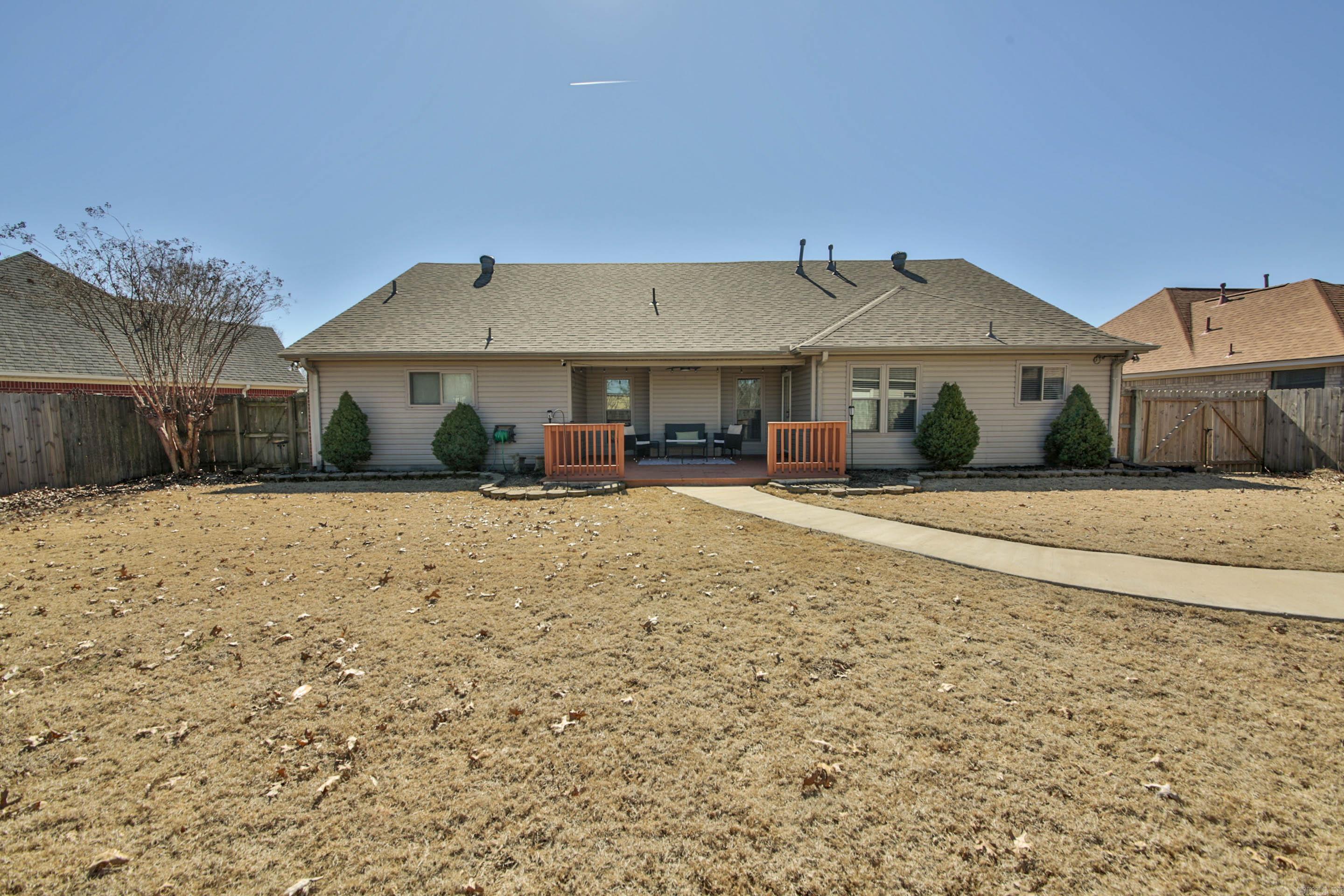 PLEASANT WOODS - Residential