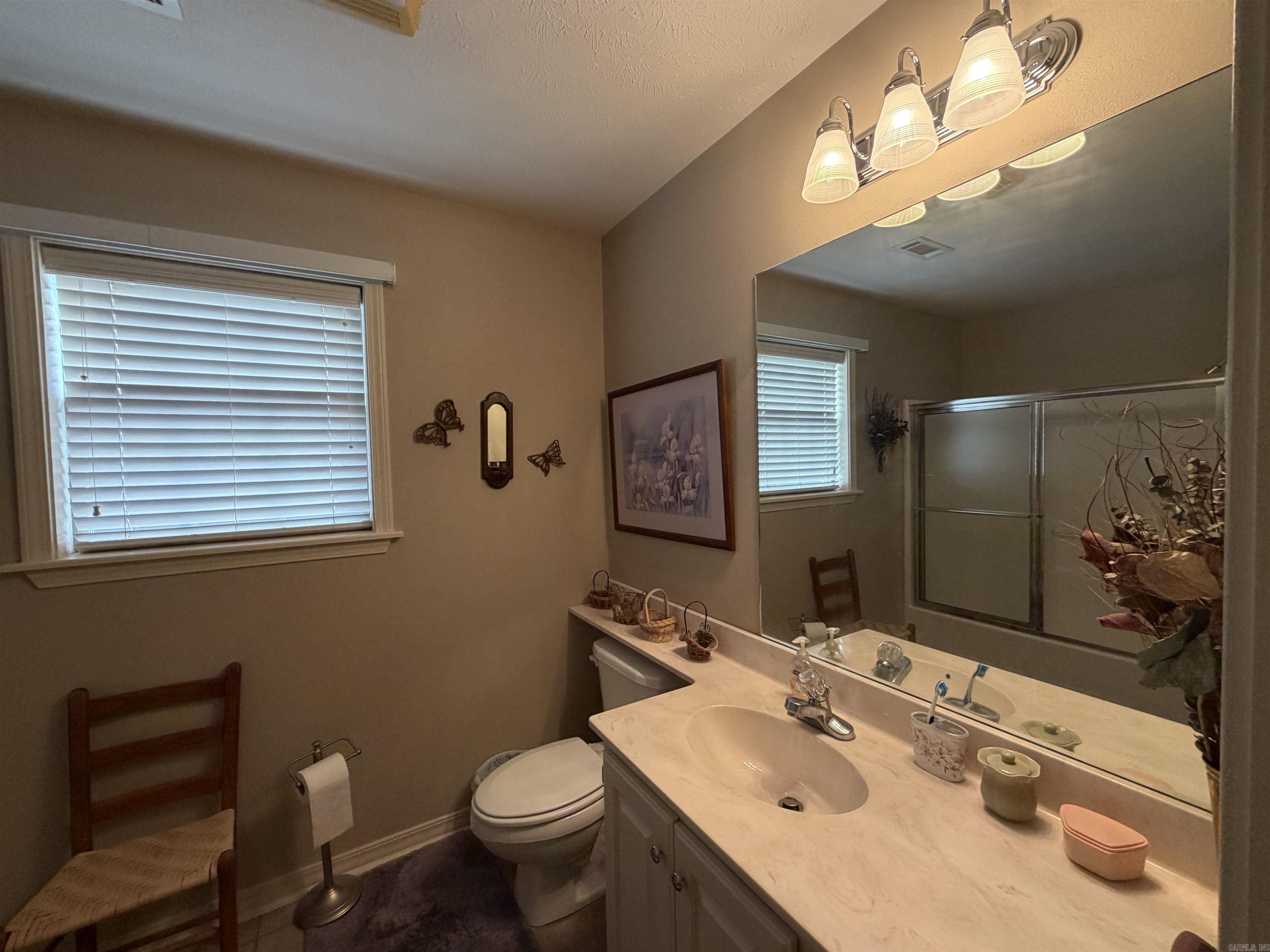 RIVER OAKS - Residential