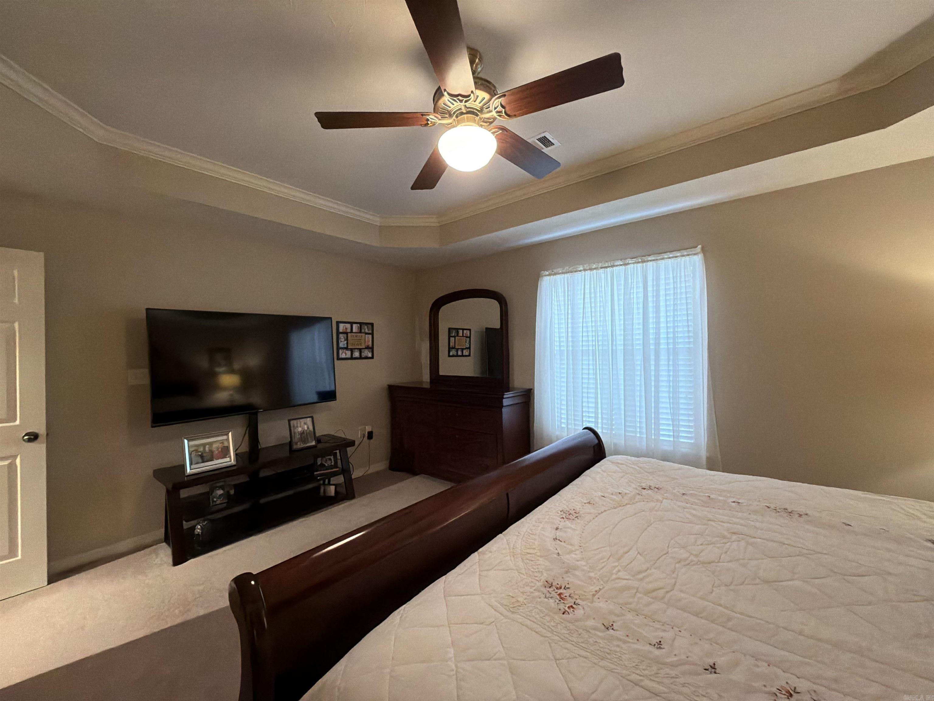 RIVER OAKS - Residential