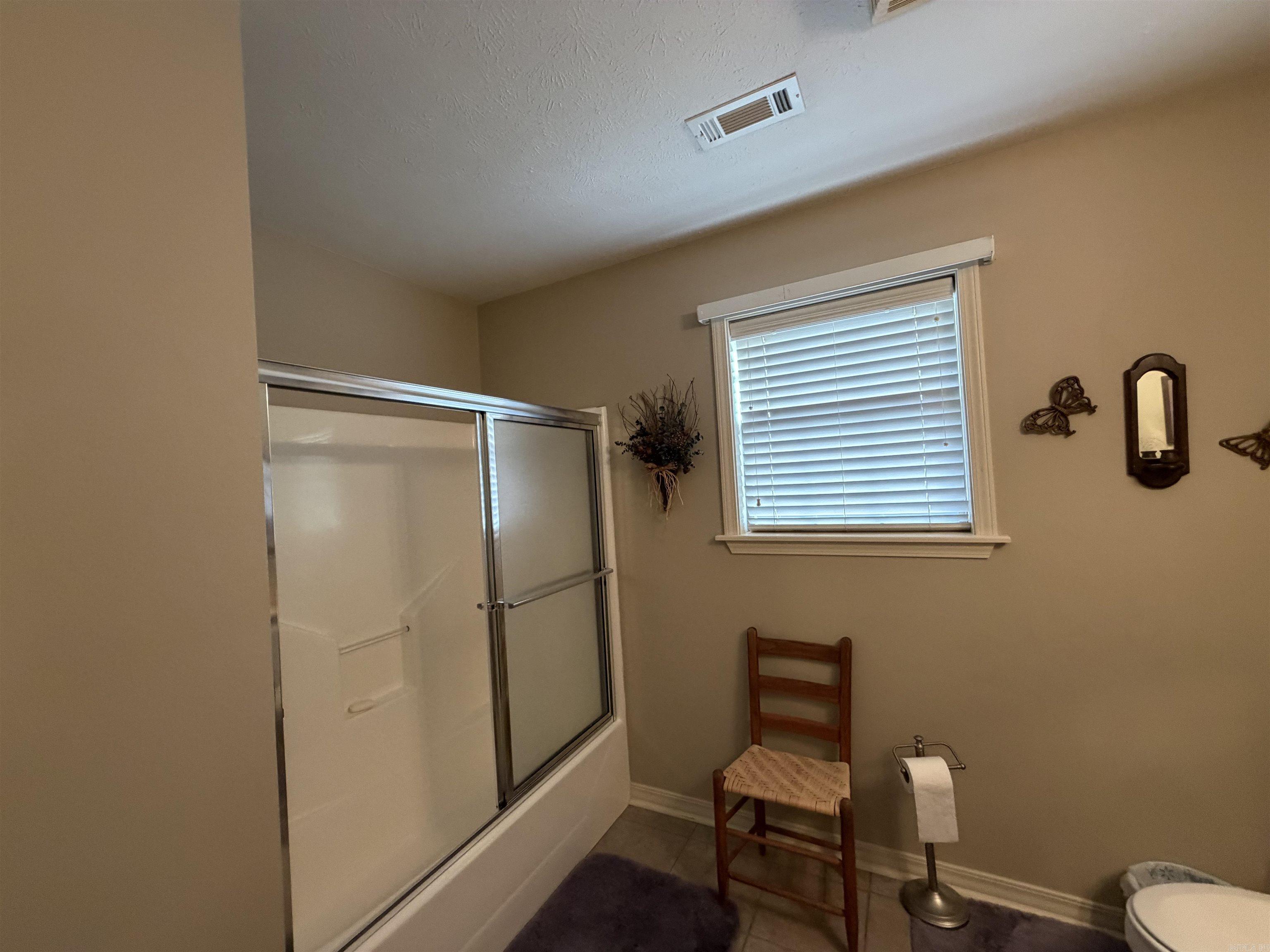 RIVER OAKS - Residential