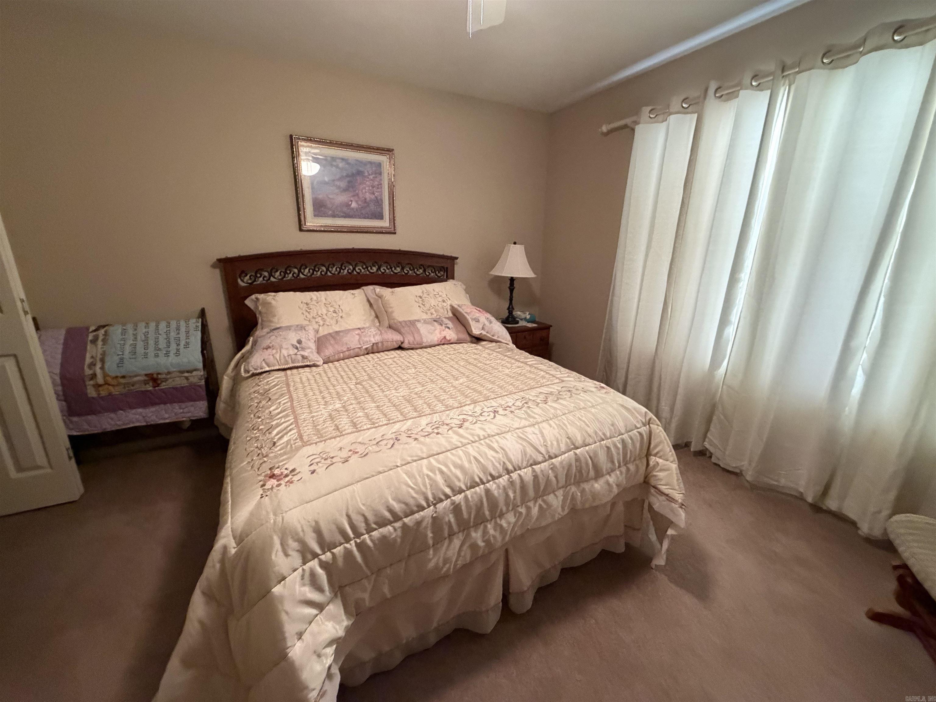 RIVER OAKS - Residential