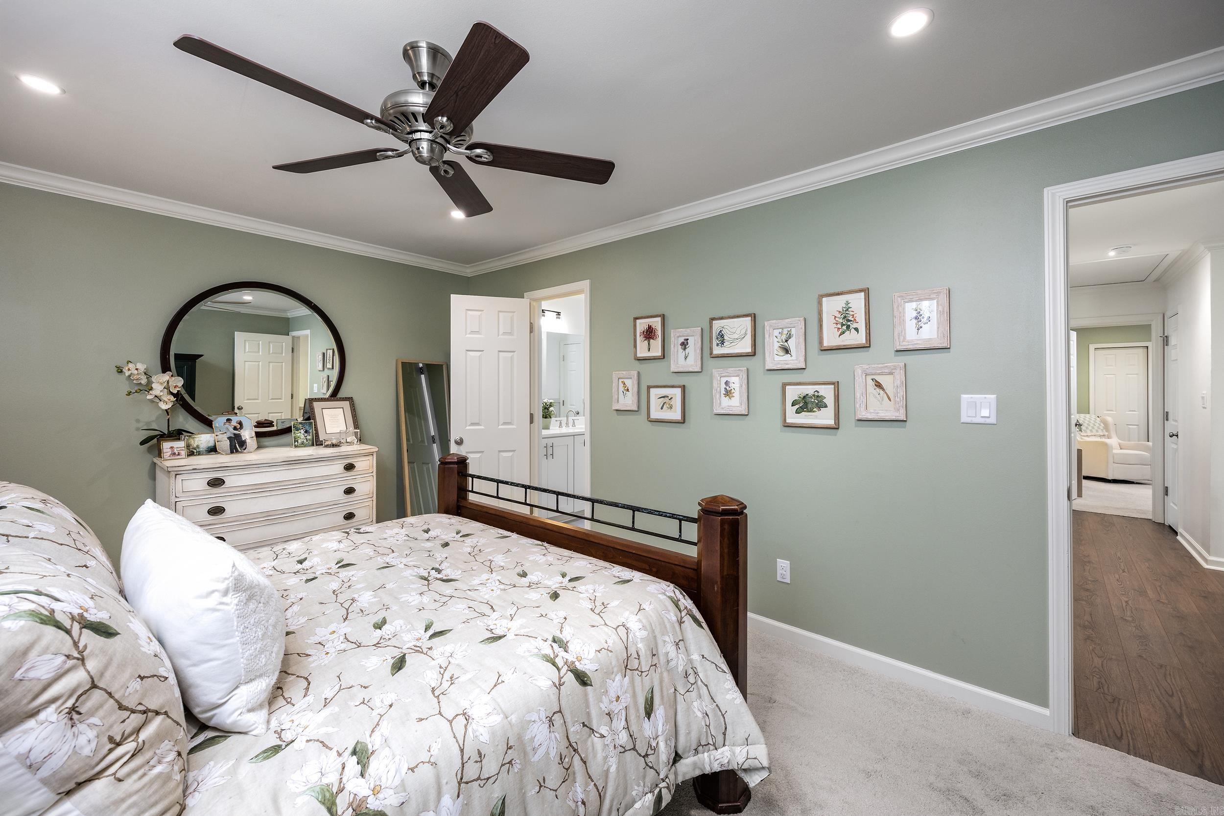 FOXCROFT VILLAGE - Residential