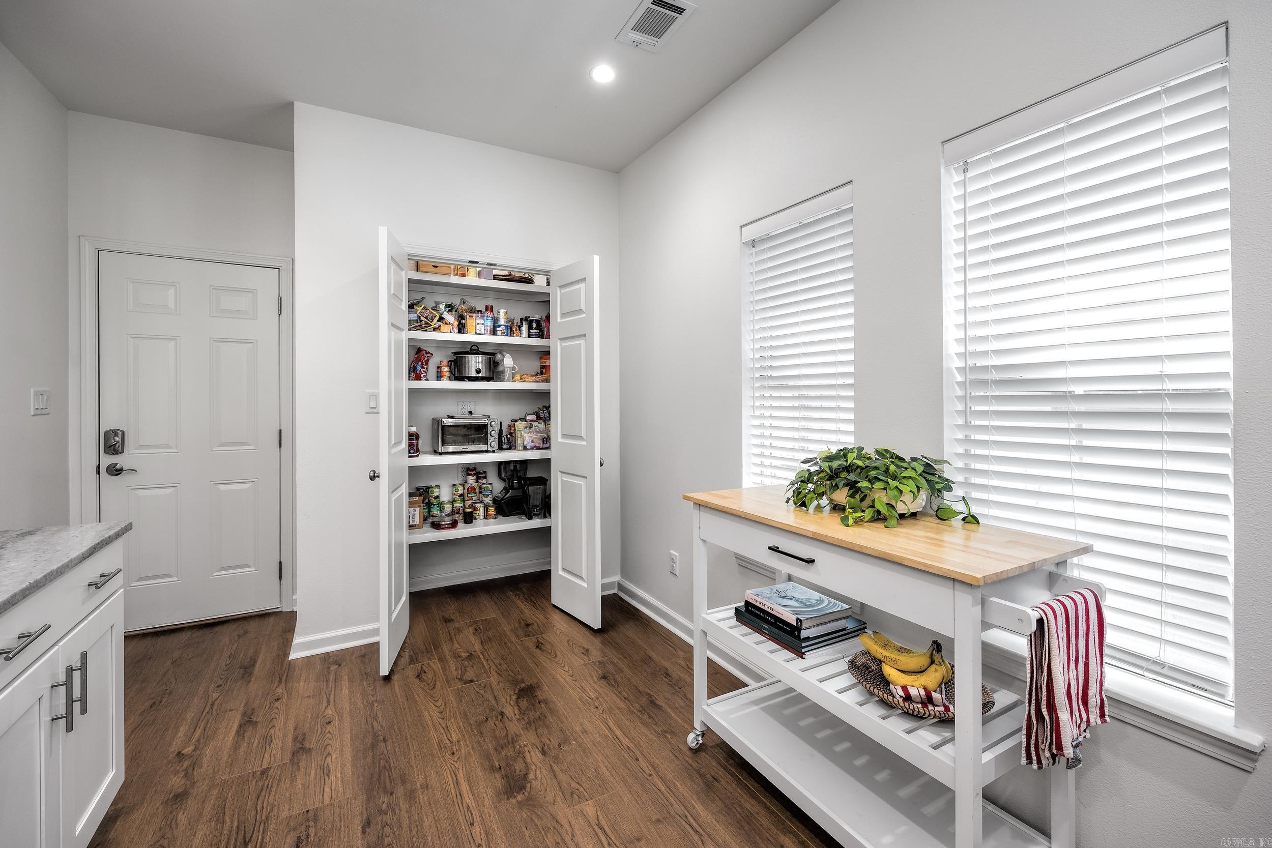 FOXCROFT VILLAGE - Residential