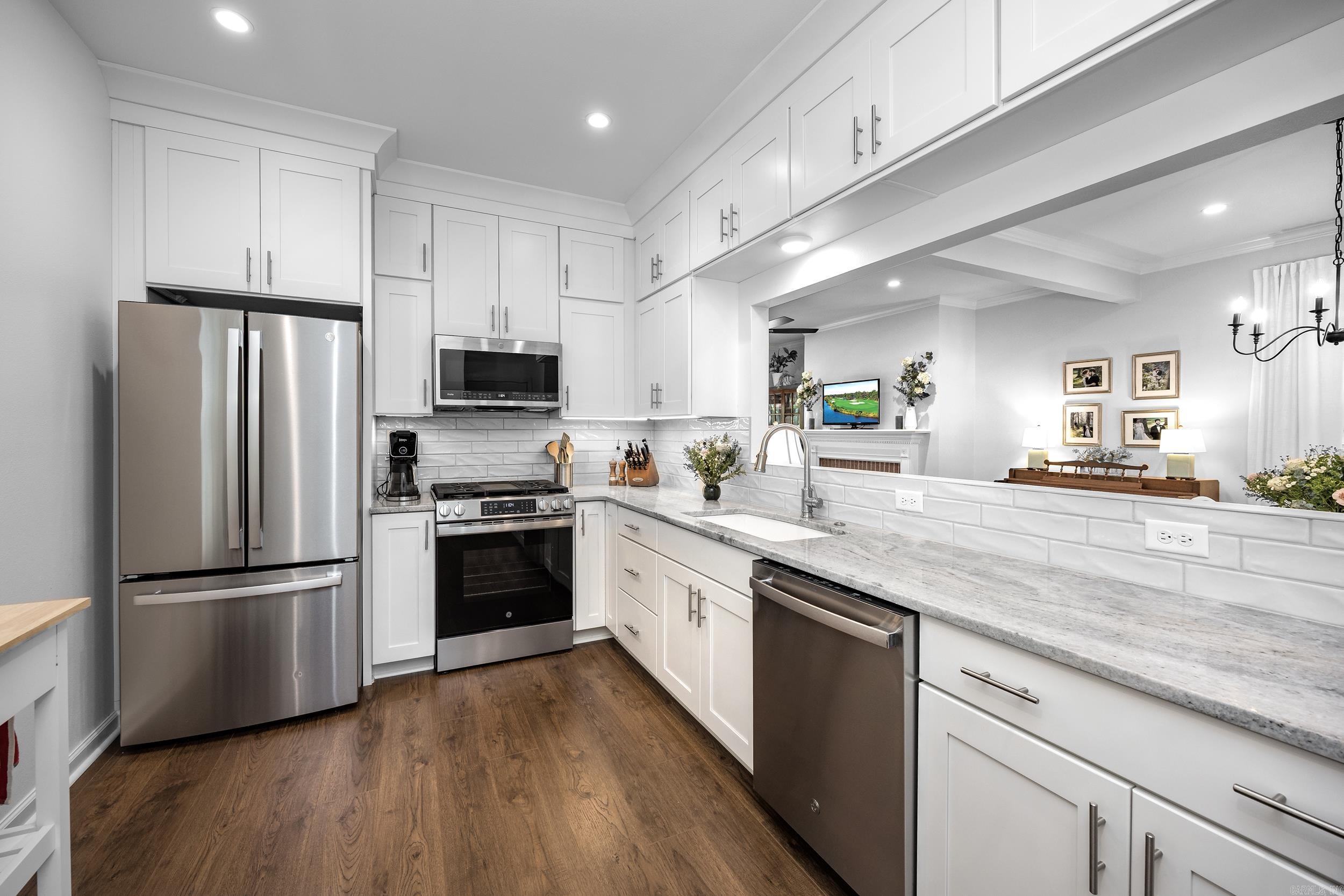 FOXCROFT VILLAGE - Residential