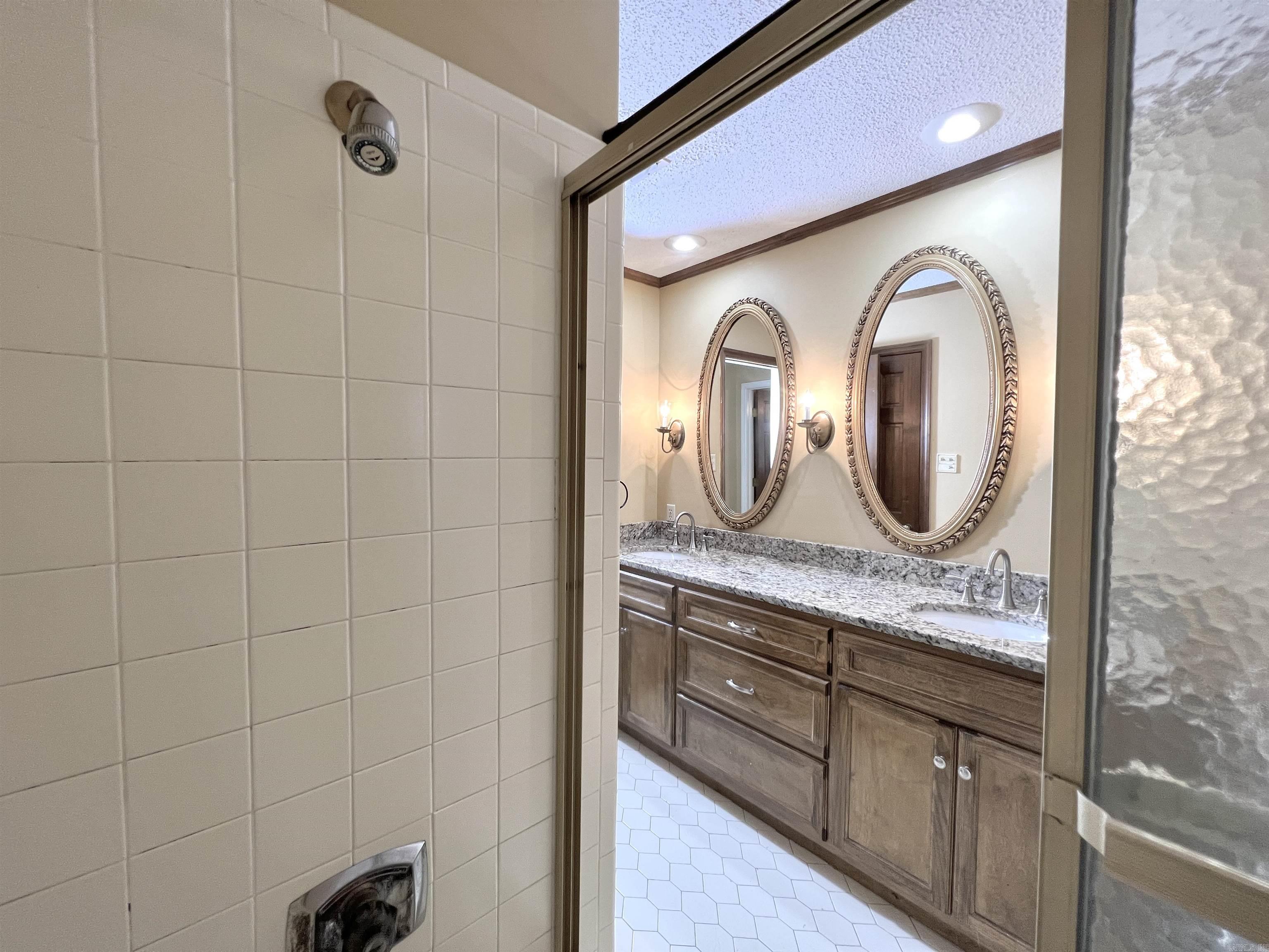 Longlea - Residential