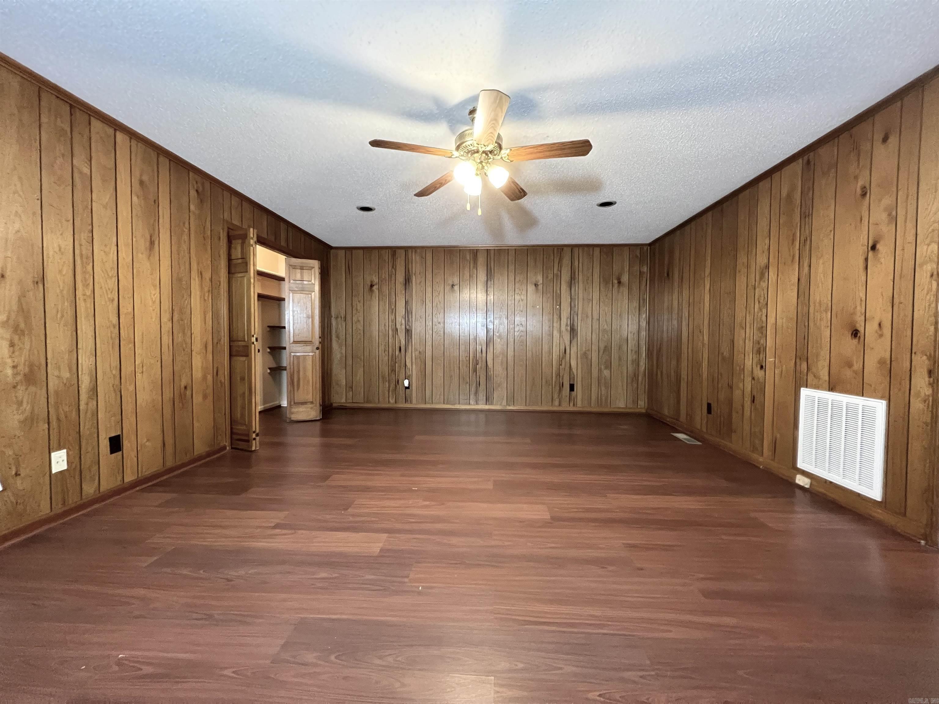 Longlea - Residential