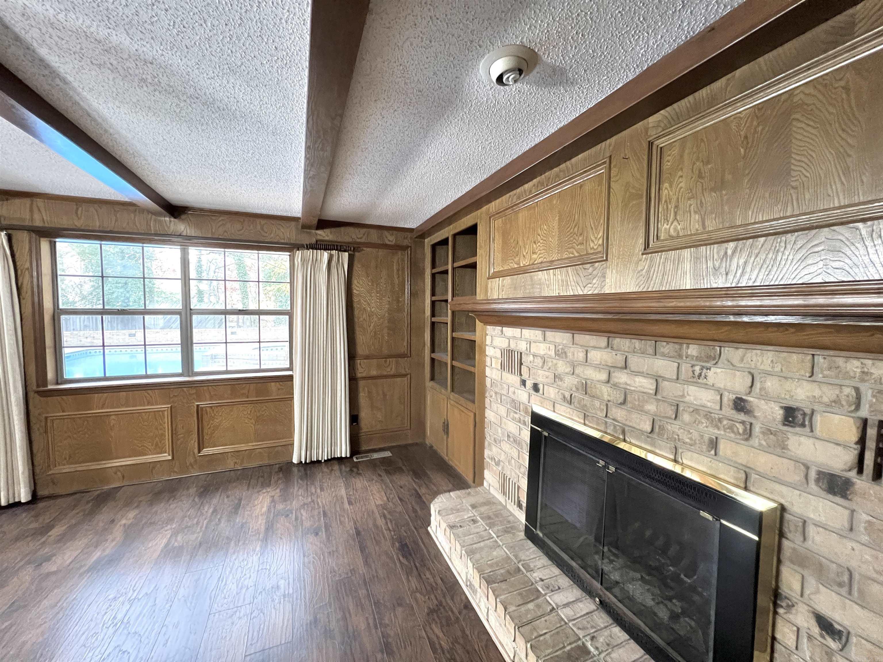 Longlea - Residential