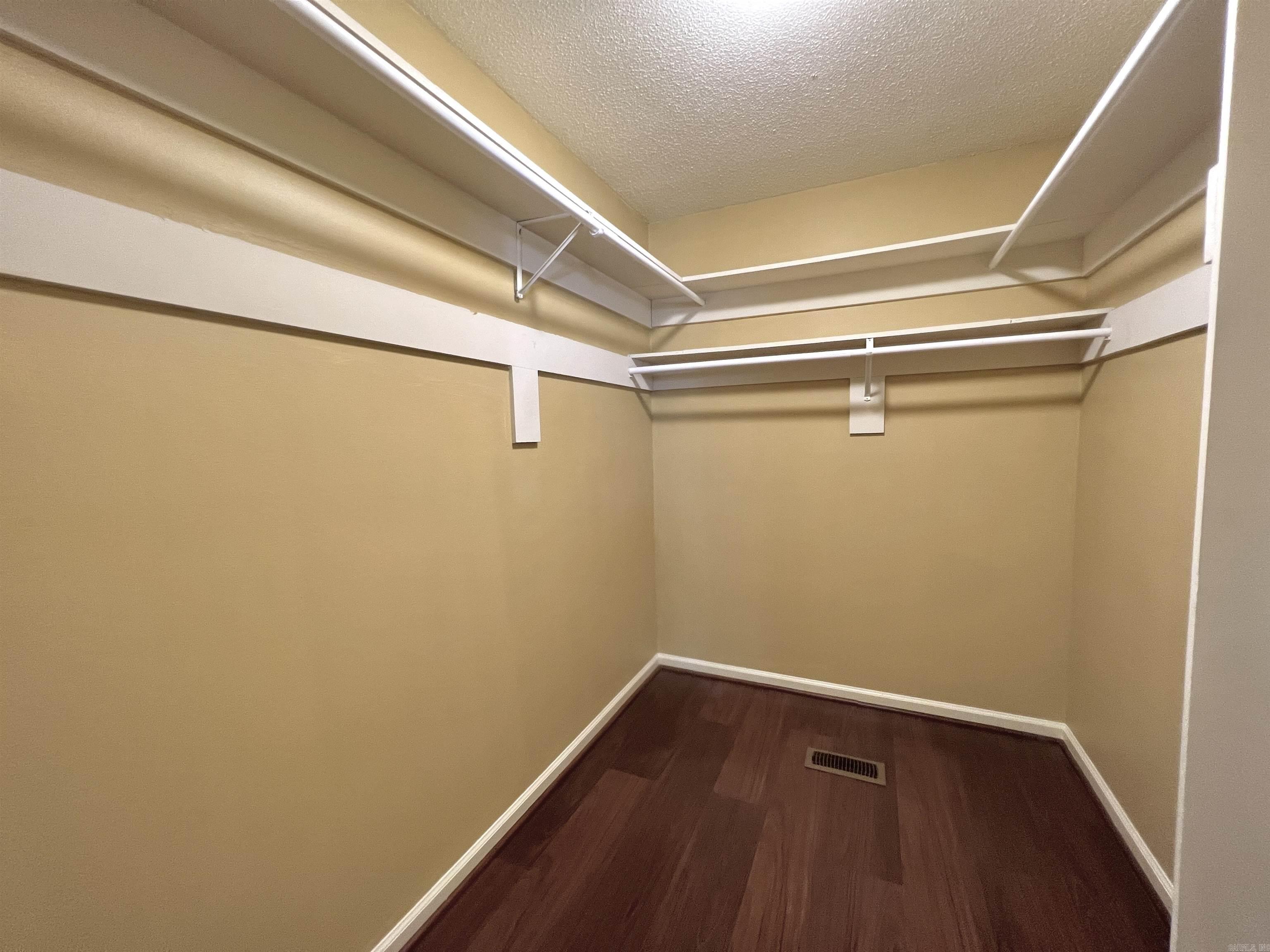 Longlea - Residential