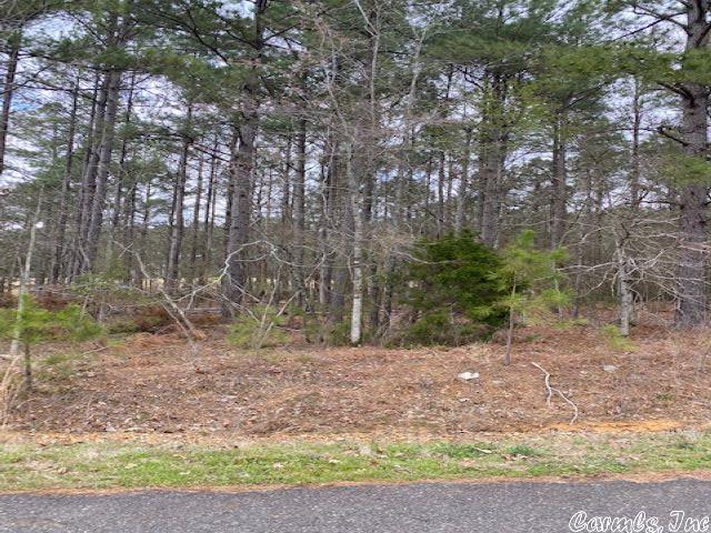 Check out this Beautiful Partly Level Lot located on the 1st Green of Isabella Santa Maria Golf Course. Just inside the East Gate this area is building up fast. Claim this lot soon to build your dream home in this AMAZING COMMUNITY!! HSV is home of a total of 9 Golf Courses and 11 Lakes.