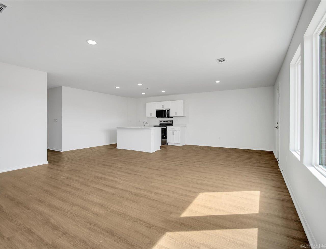 THE VILLAS AT HOPE VALLEY PHASE - Residential