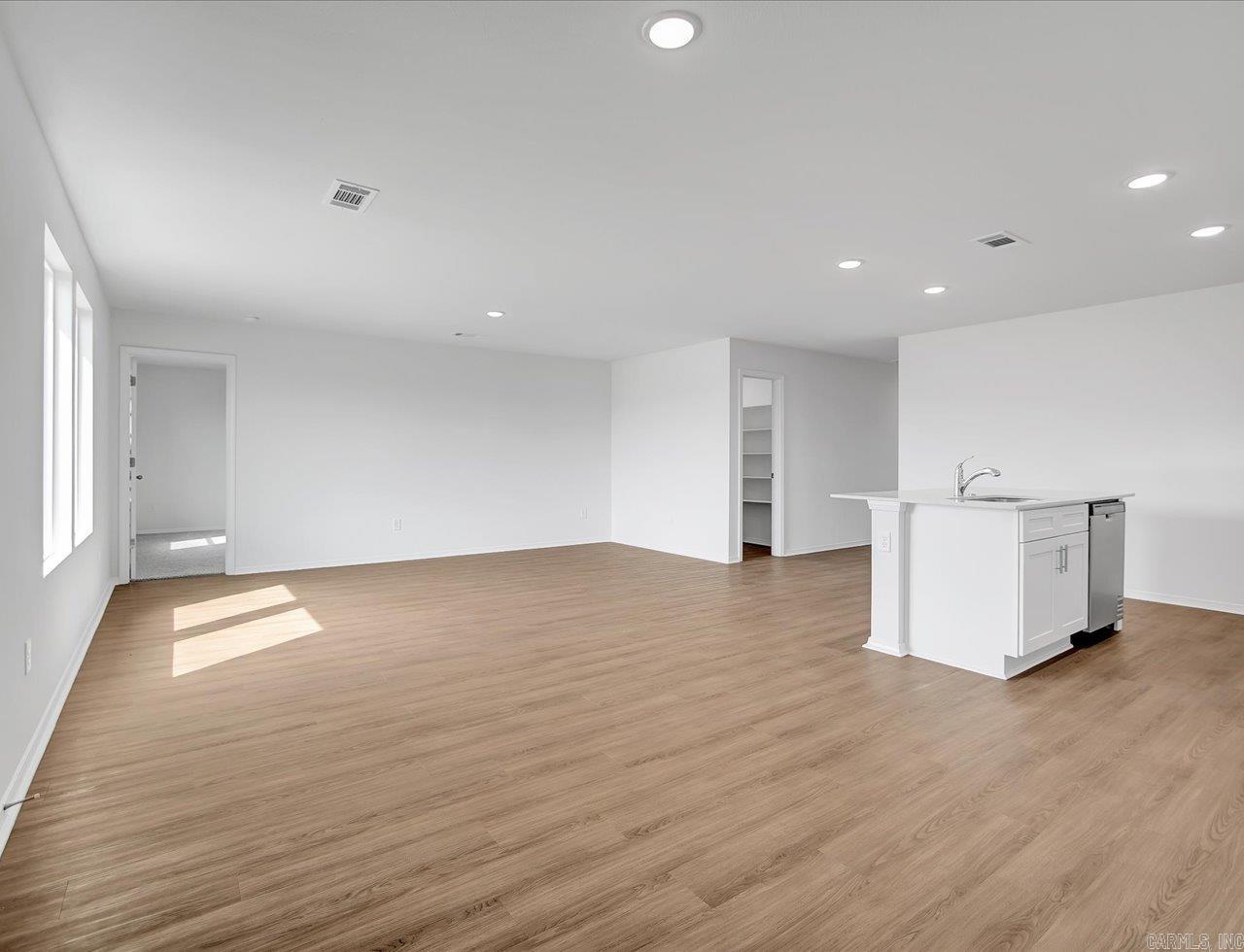 THE VILLAS AT HOPE VALLEY PHASE - Residential