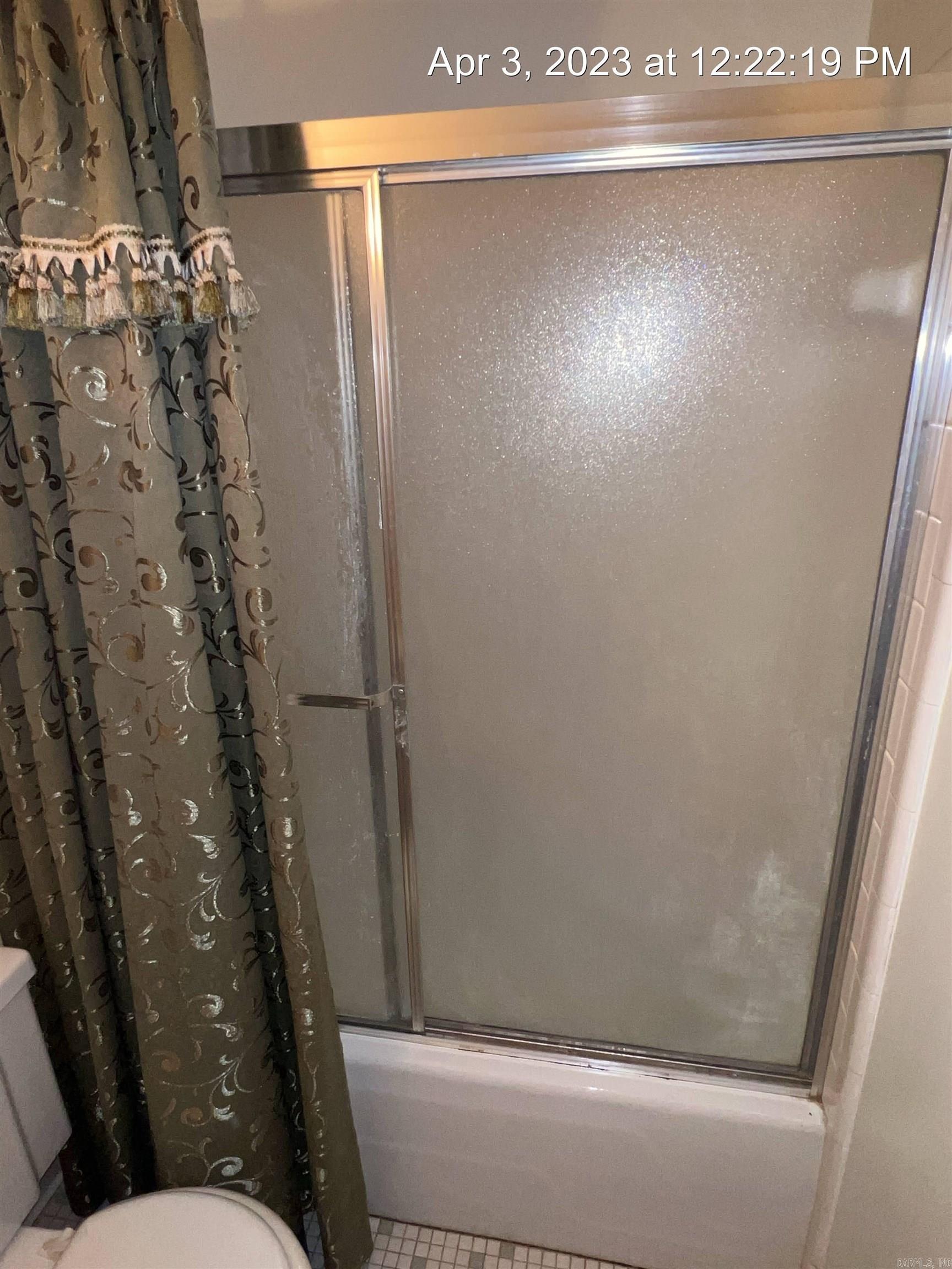 Collegiate Gardens - Residential Lease