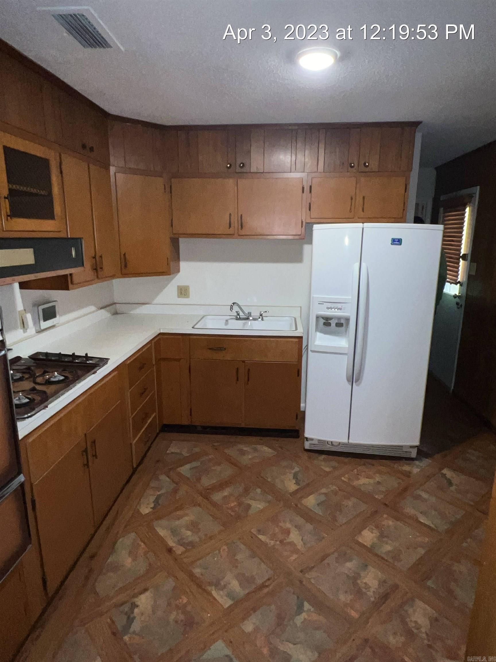 Collegiate Gardens - Residential Lease