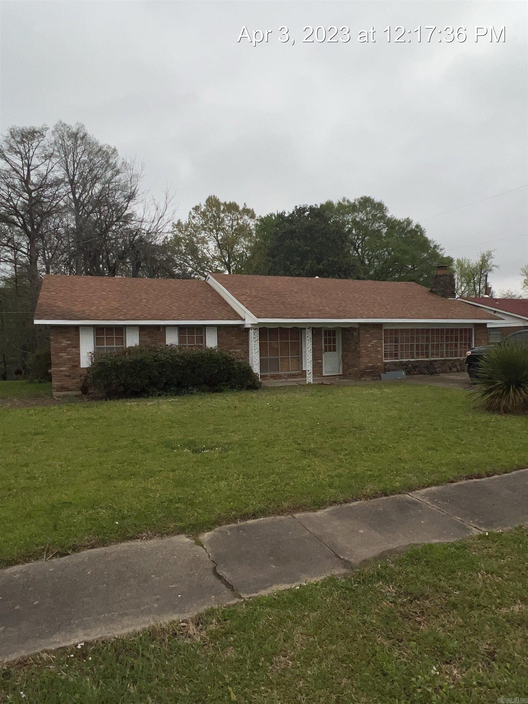 Collegiate Gardens - Residential Lease