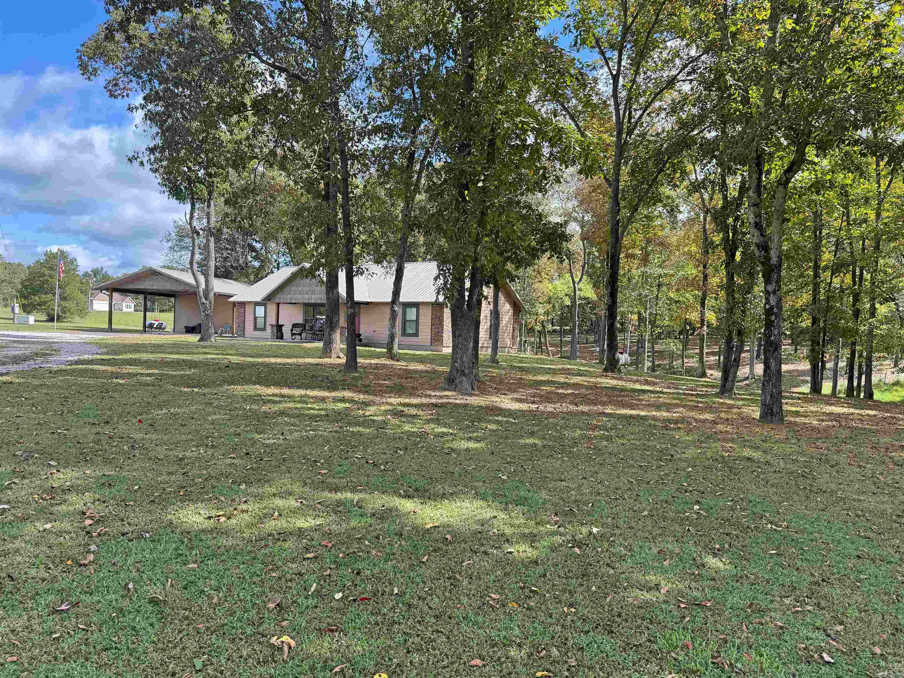 LANCASTER-TUBBS CREEK - Residential