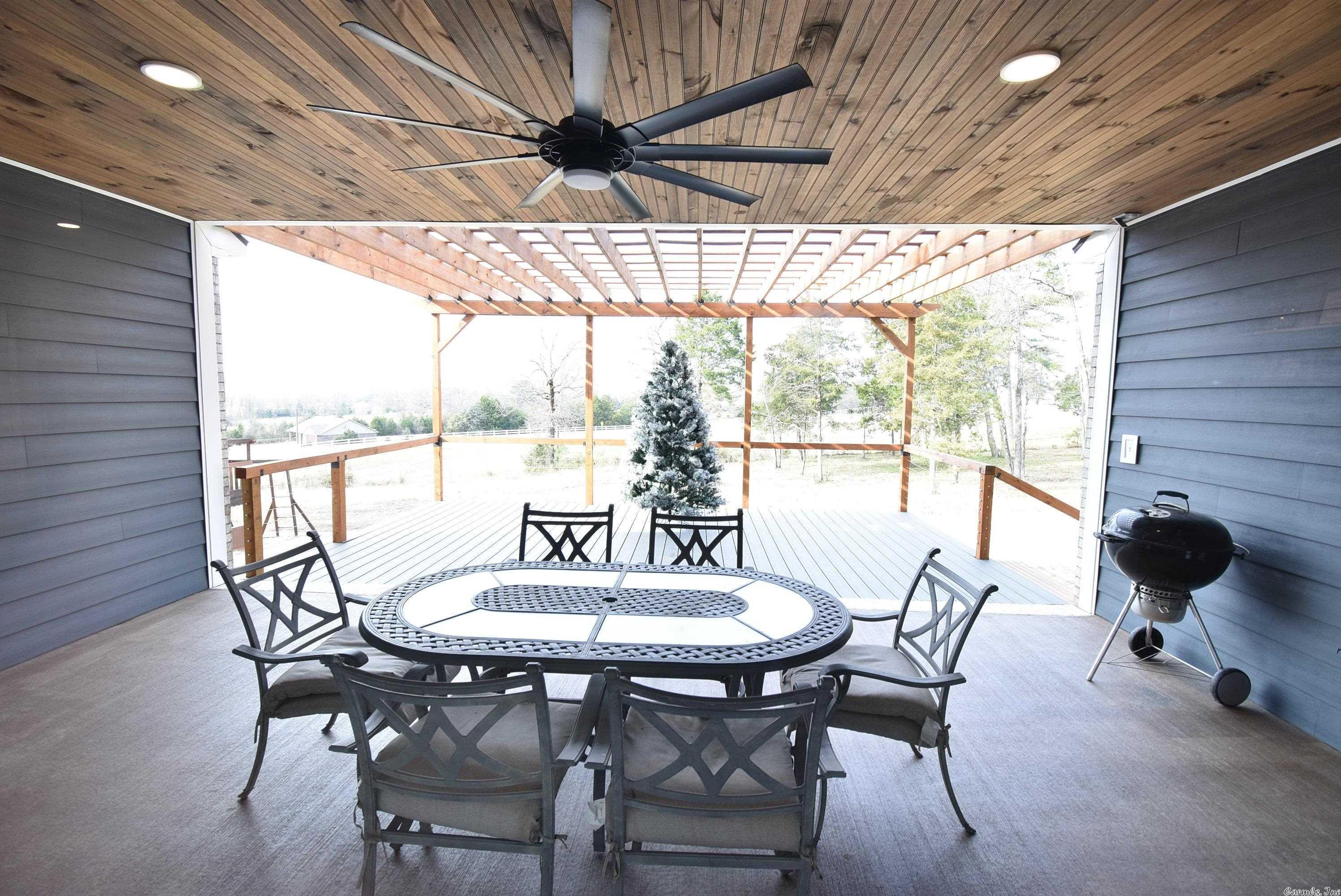 BENNETT ORCHARD ESTATES - Residential