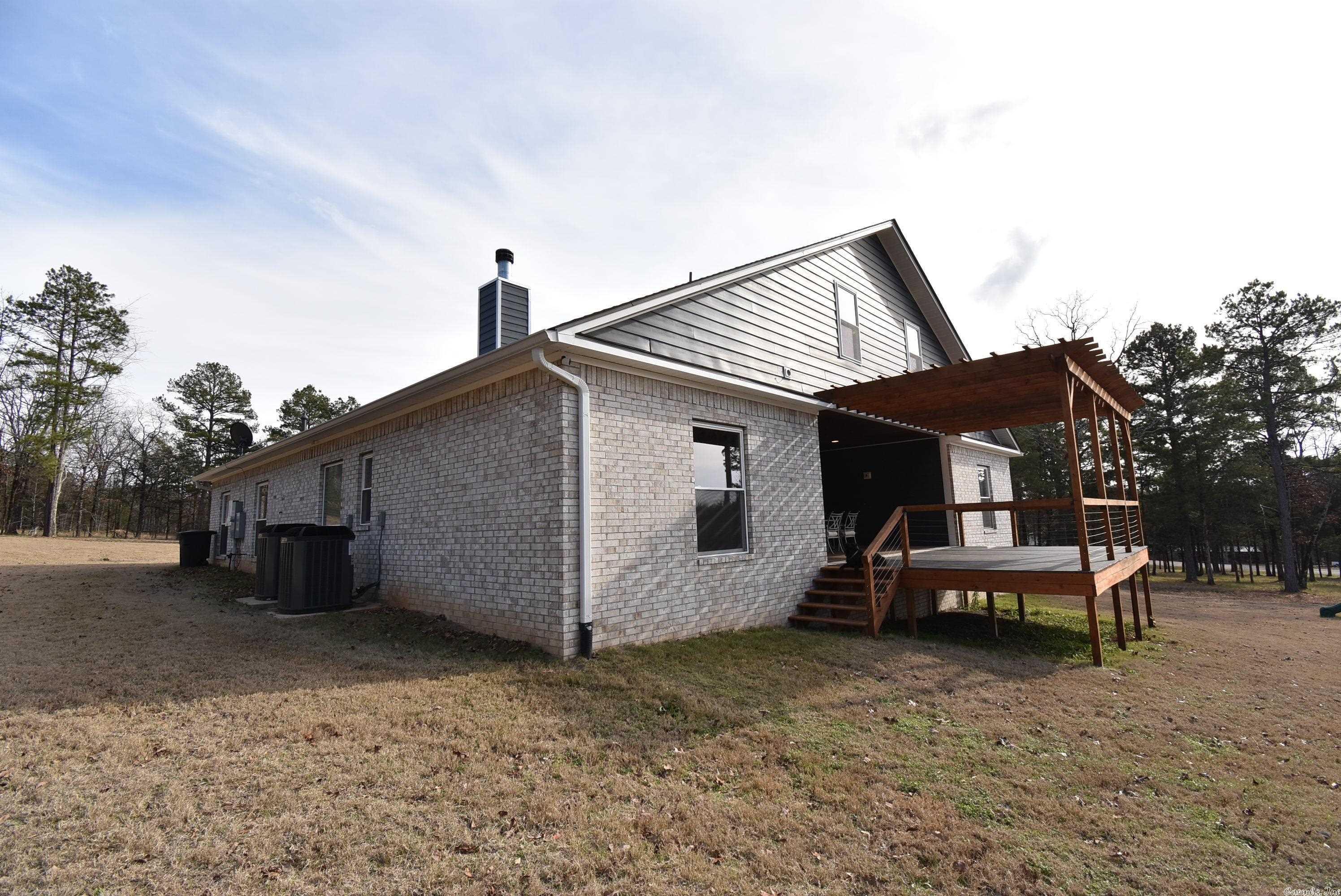 BENNETT ORCHARD ESTATES - Residential