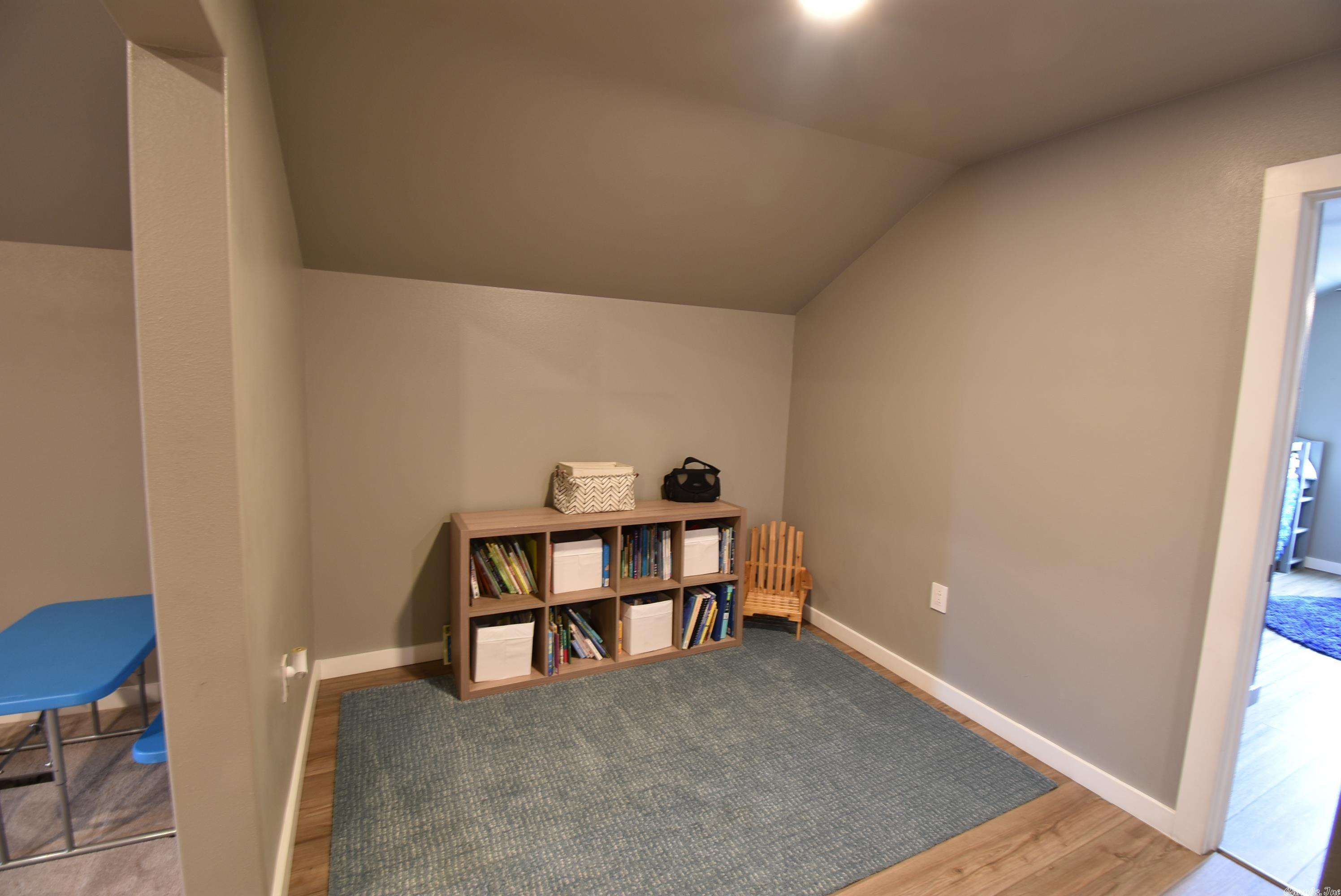 BENNETT ORCHARD ESTATES - Residential