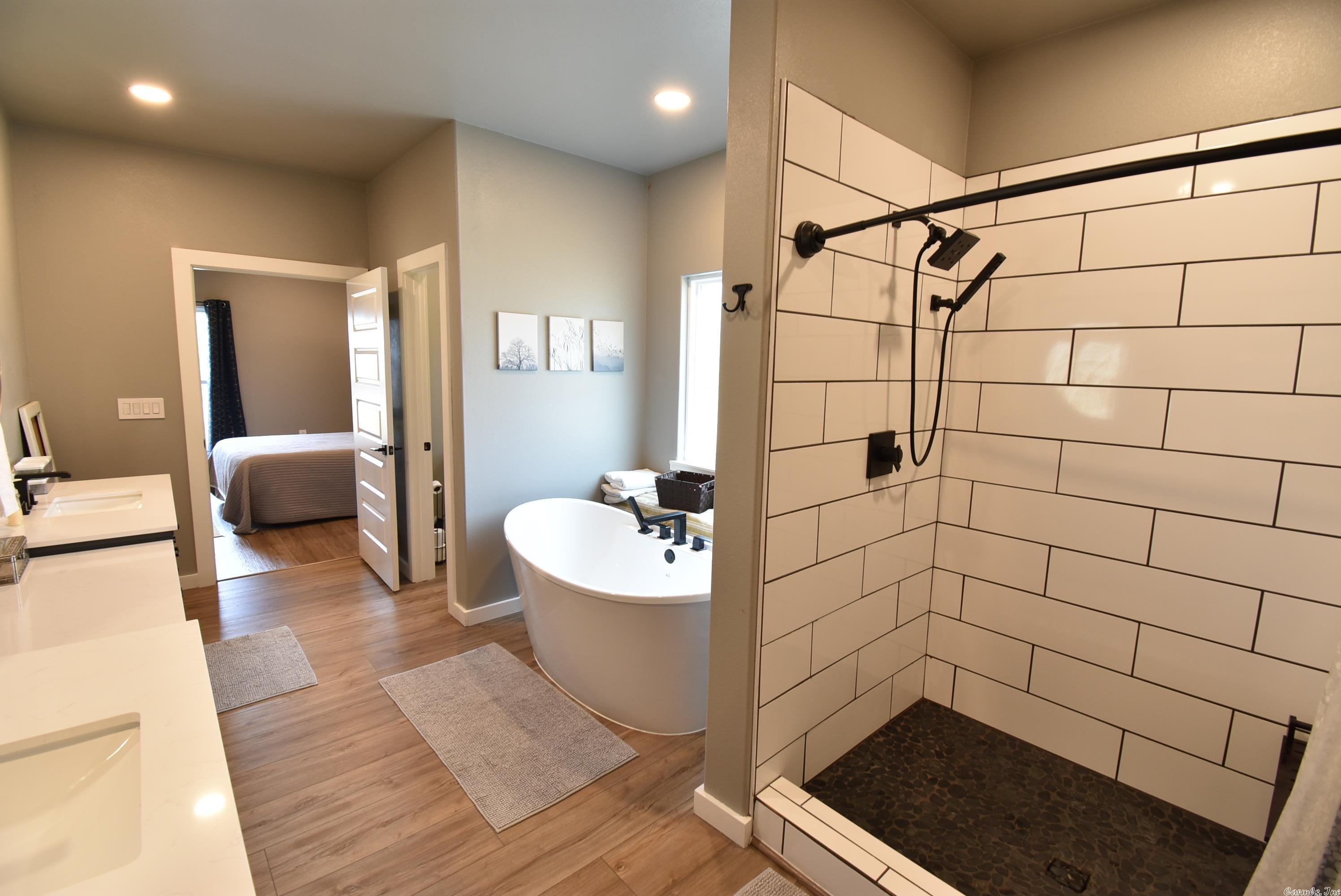 BENNETT ORCHARD ESTATES - Residential